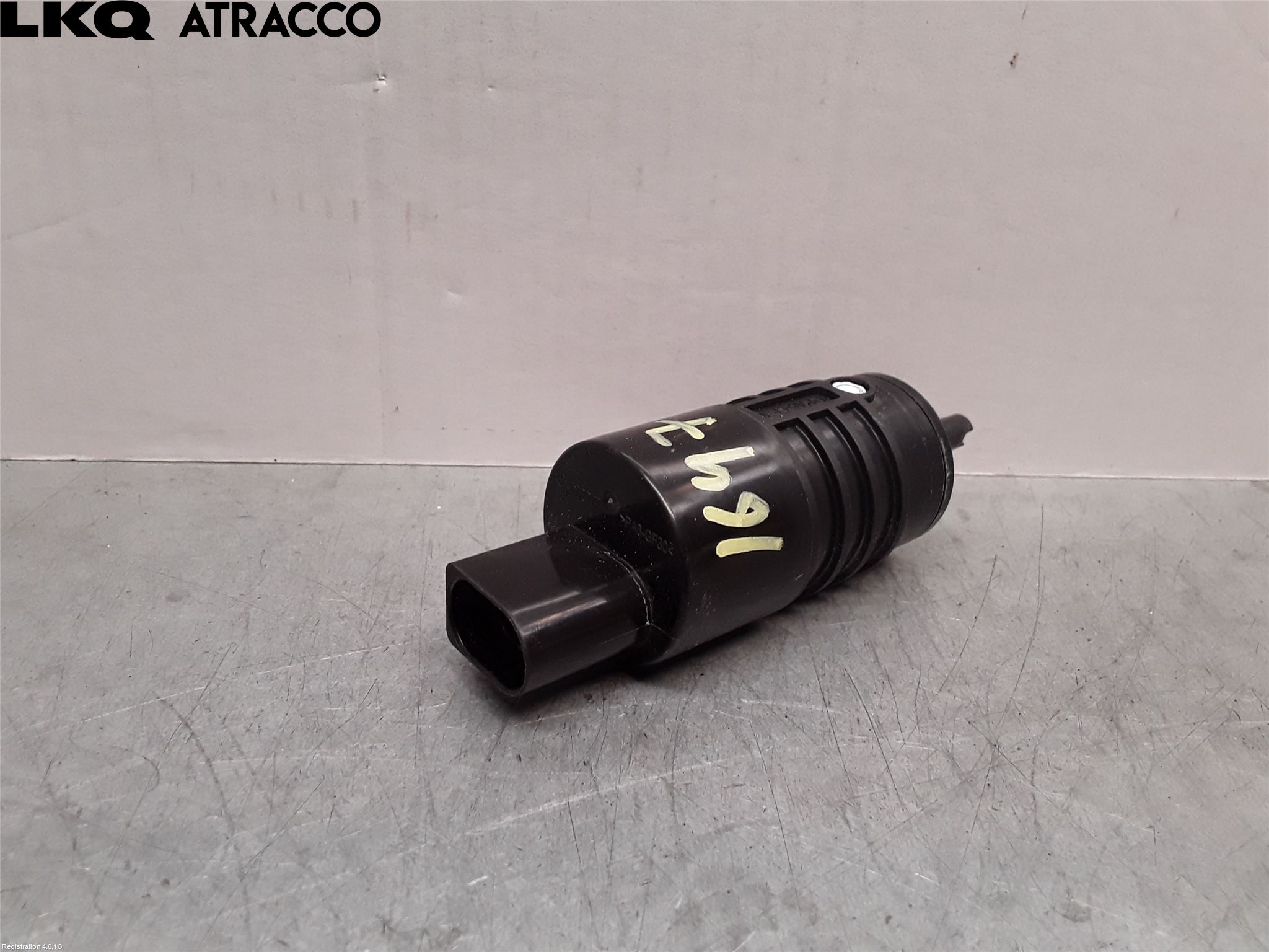 Tesla MODEL Y 21- Spylerpumpe Frontrute