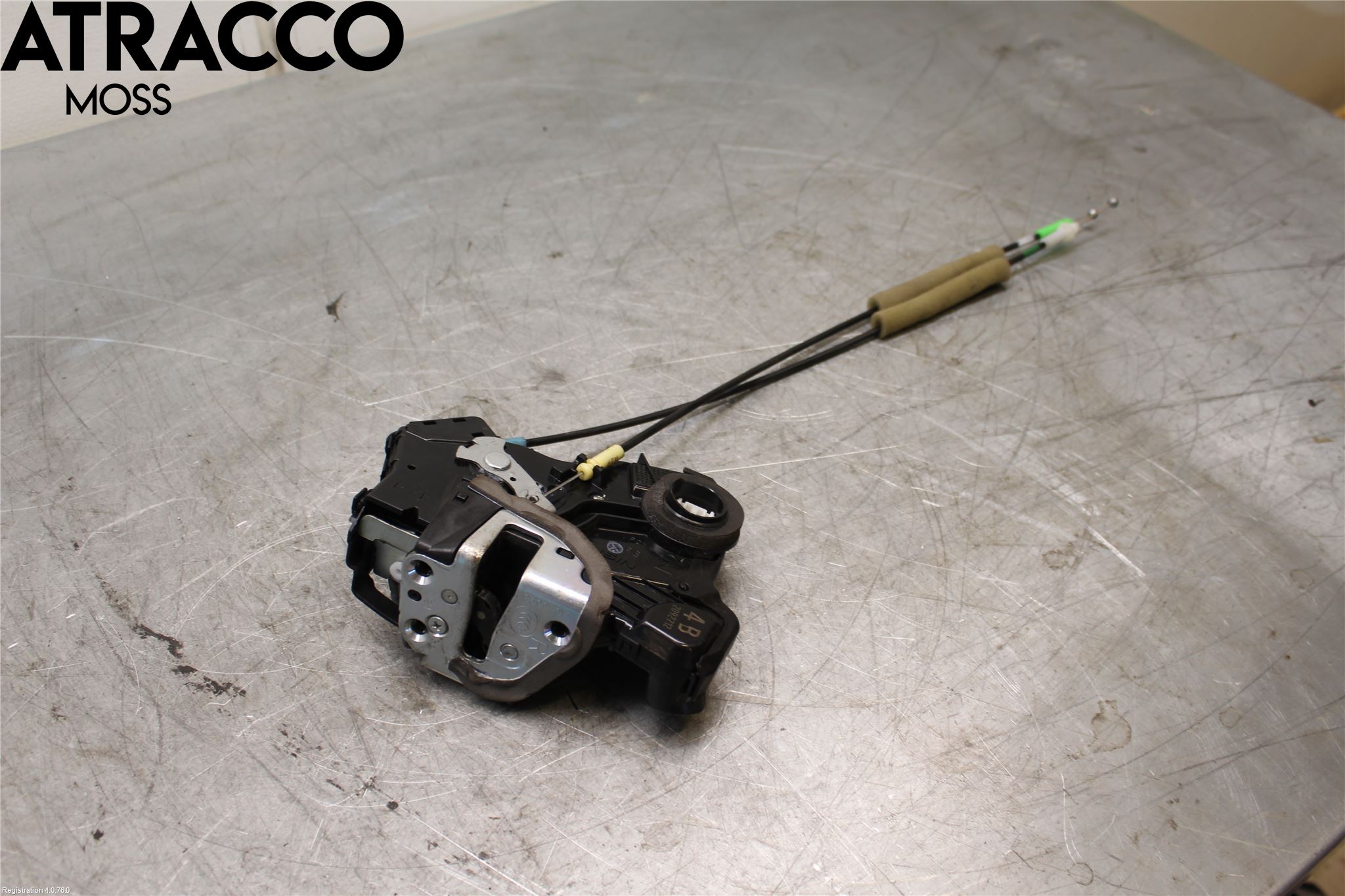 Toyota PRIUS+ ZVW40 12-20 Dørlås - Låsekasse