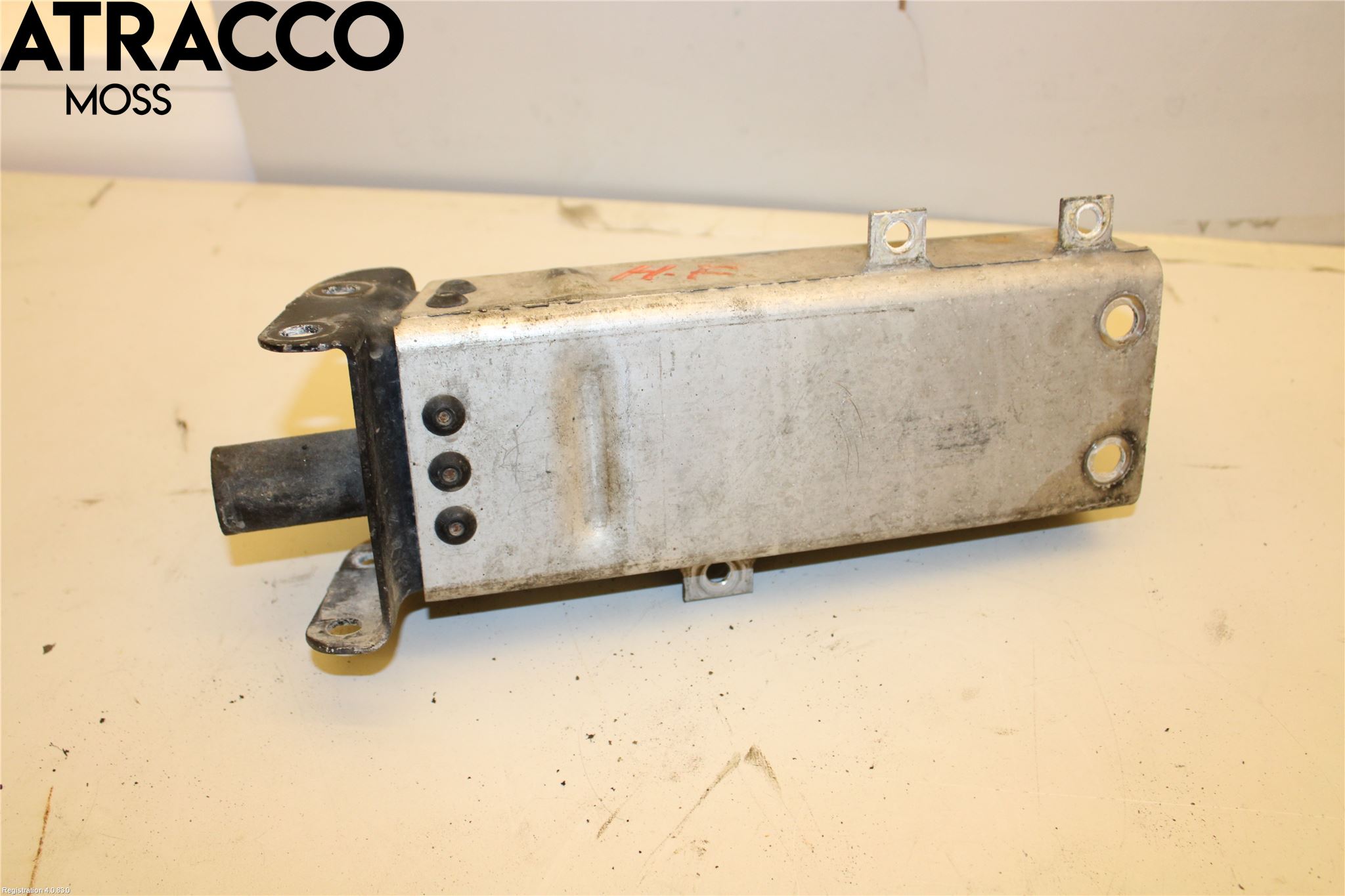 Mercedes-Benz MB E-KLASS (W211) 02-09 Støtfanger Foran Feste