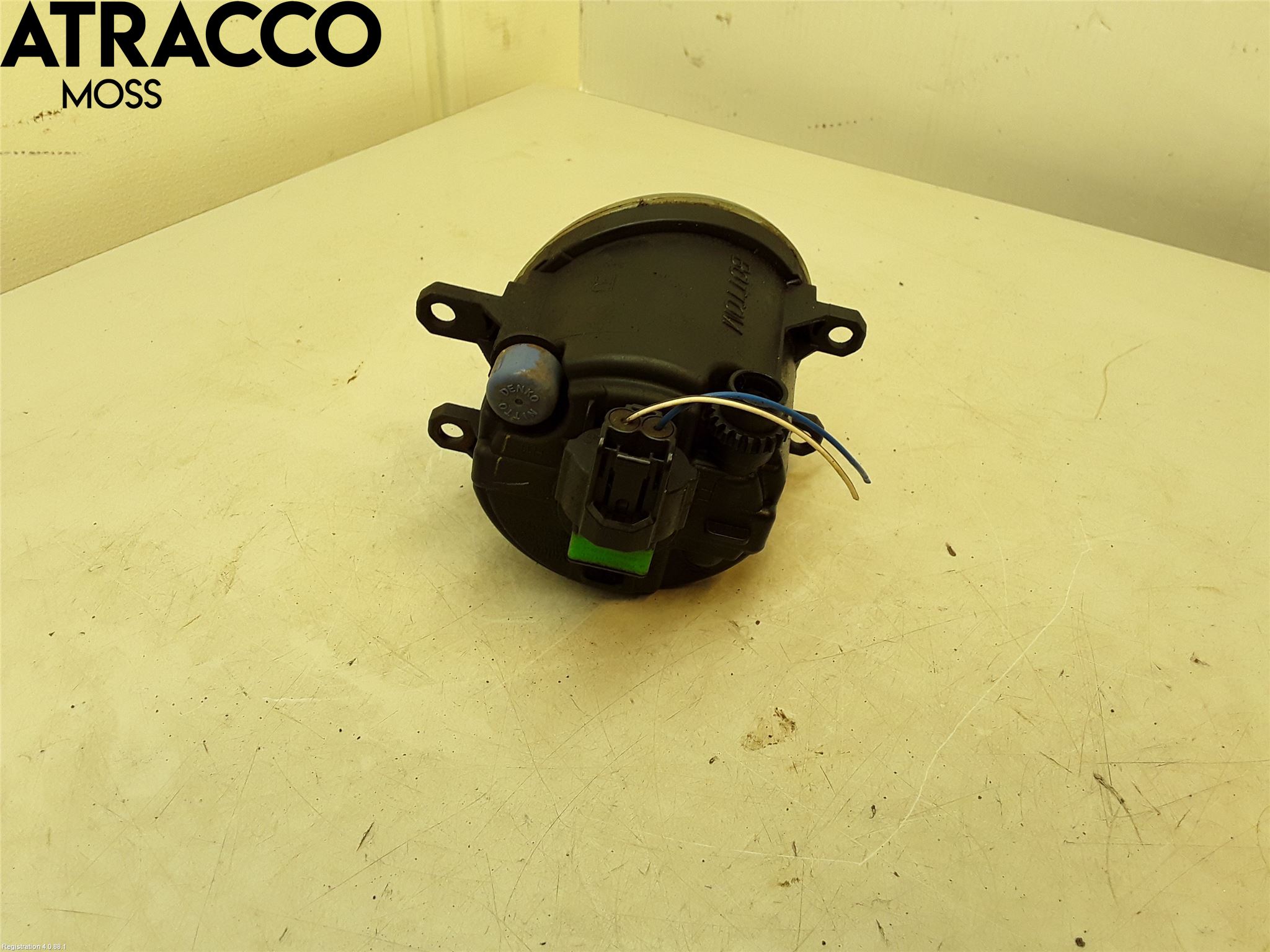 Toyota YARIS XP130 12-14 Frontlykt-Kurve-Tåkelys