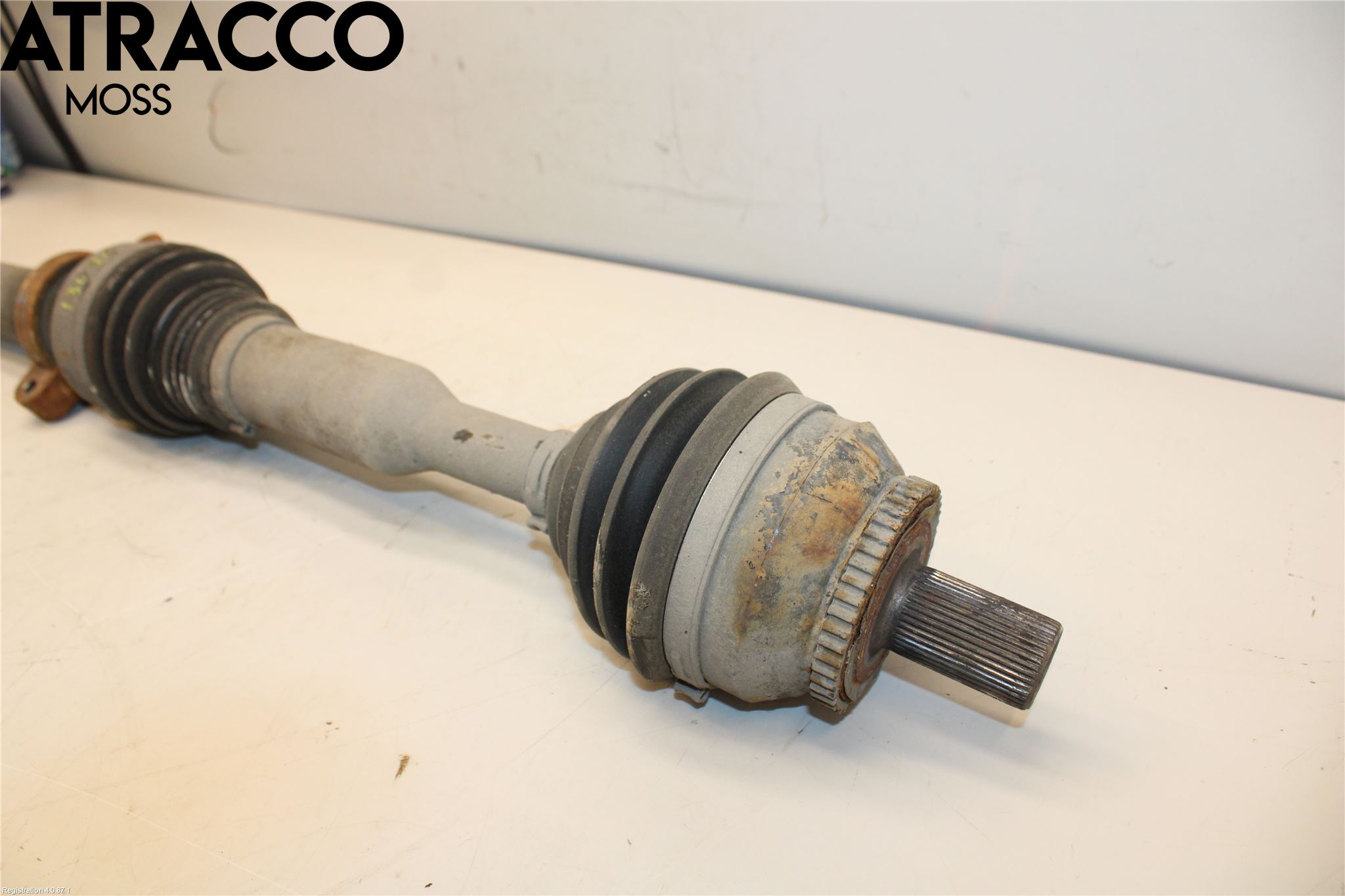 Volvo XC90 07-14 Drivaksel Foran Kompl Høyre