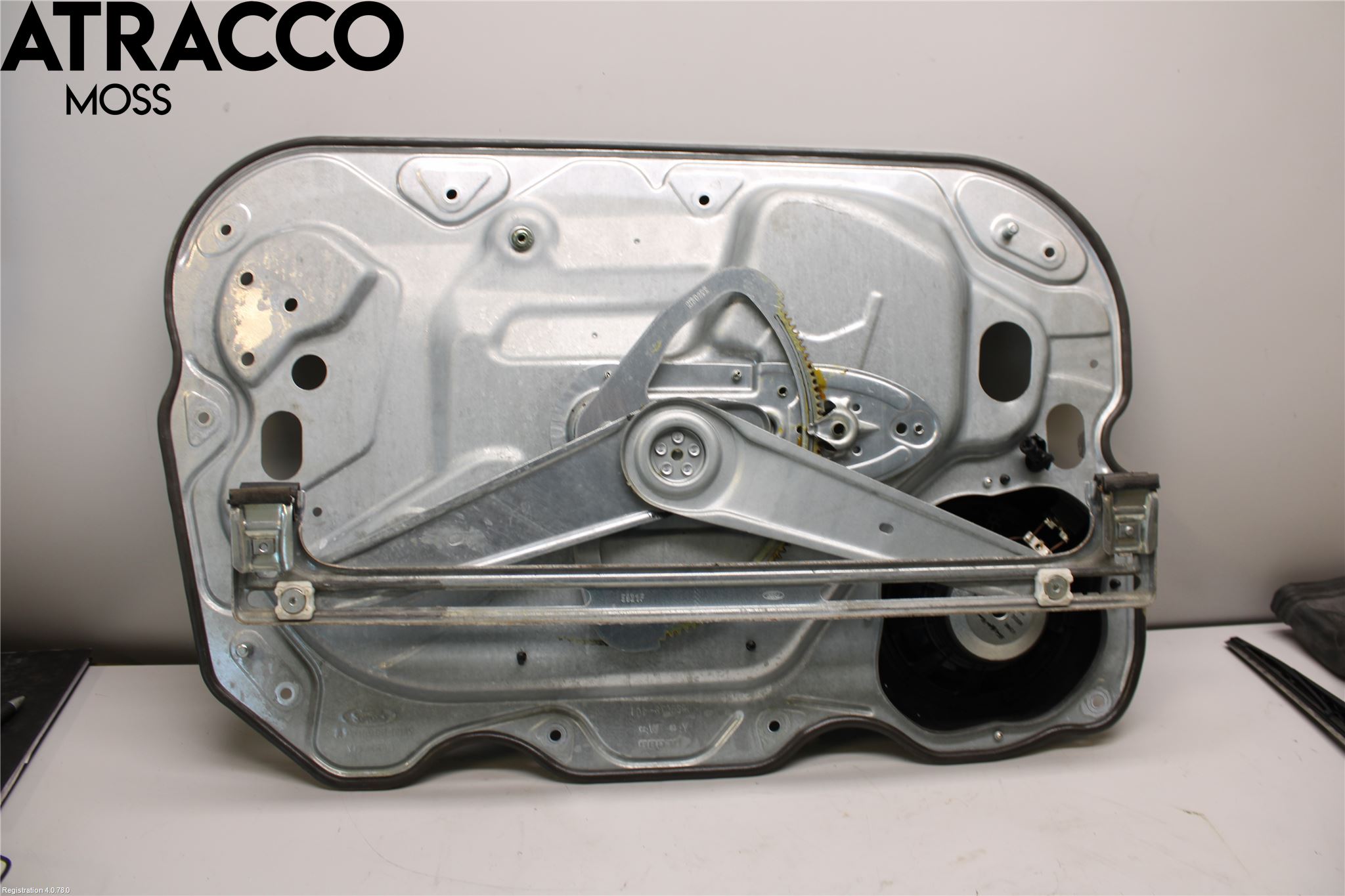 Ford KUGA 08-12 Vindusheis