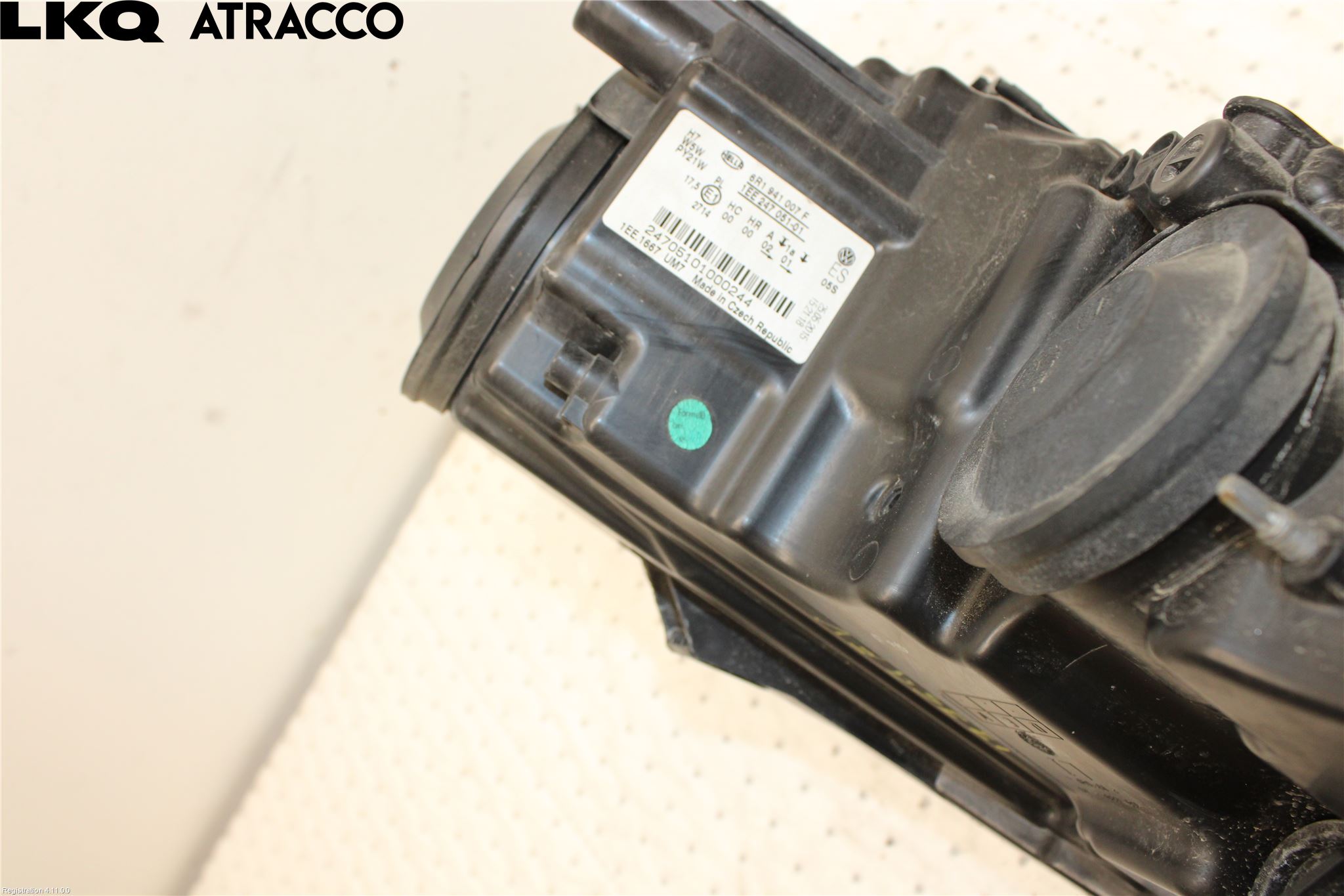 Volkswagen VW POLO 10-17 Frontlykt Venstre