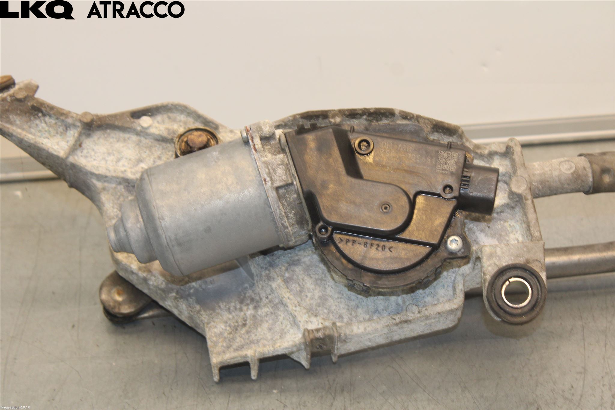 Mitsubishi OUTLANDER 07-12 Viskermotor Frontrute