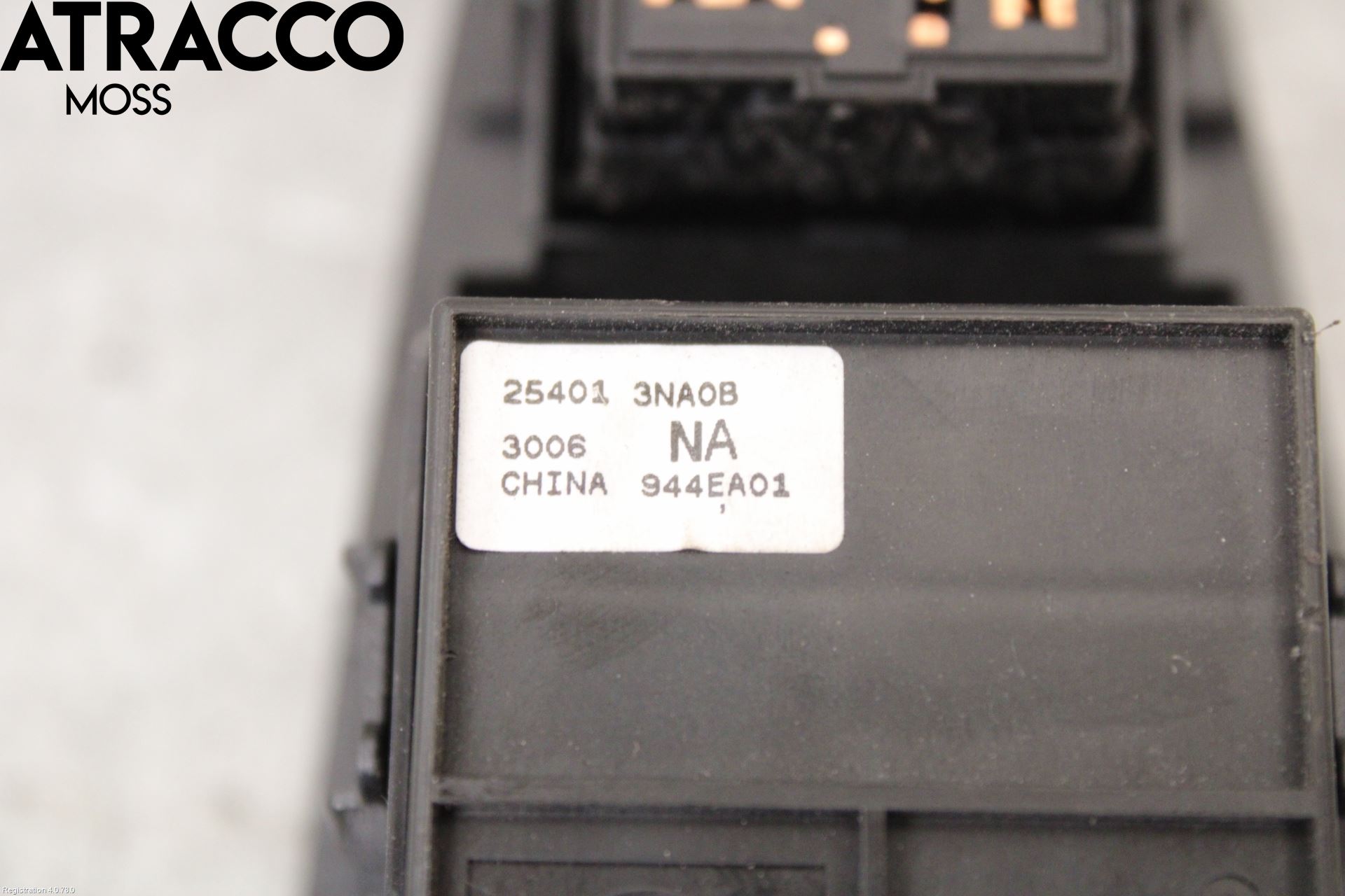 Nissan LEAF 11-17 Bryter Vindusheis