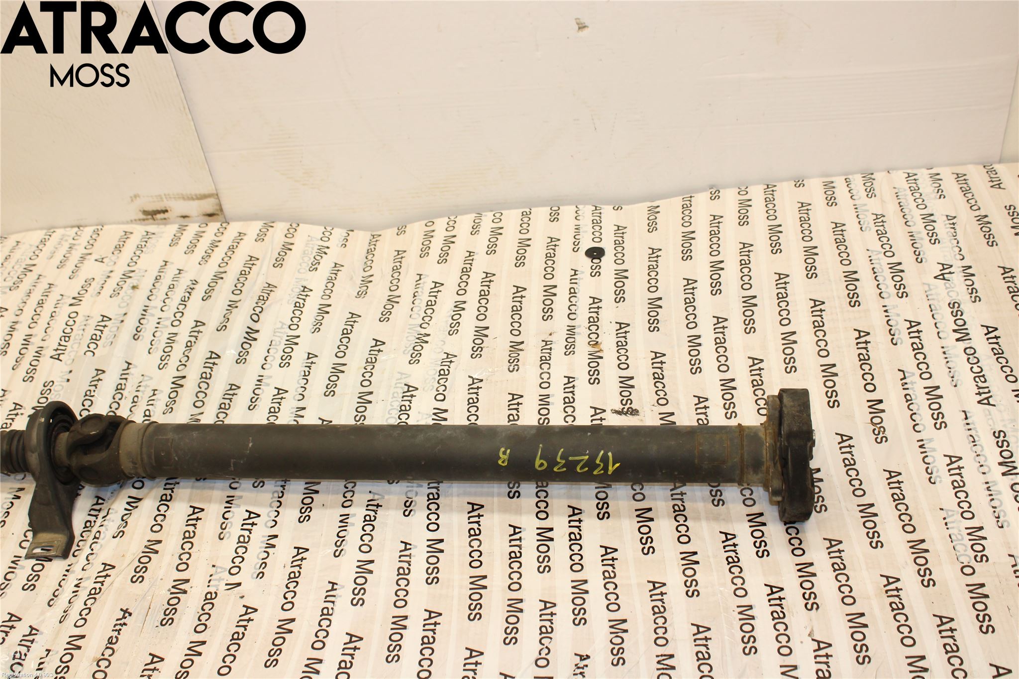 Mercedes-Benz MB C-KLASS (W204) 07-15 Mellomaksel Kompl