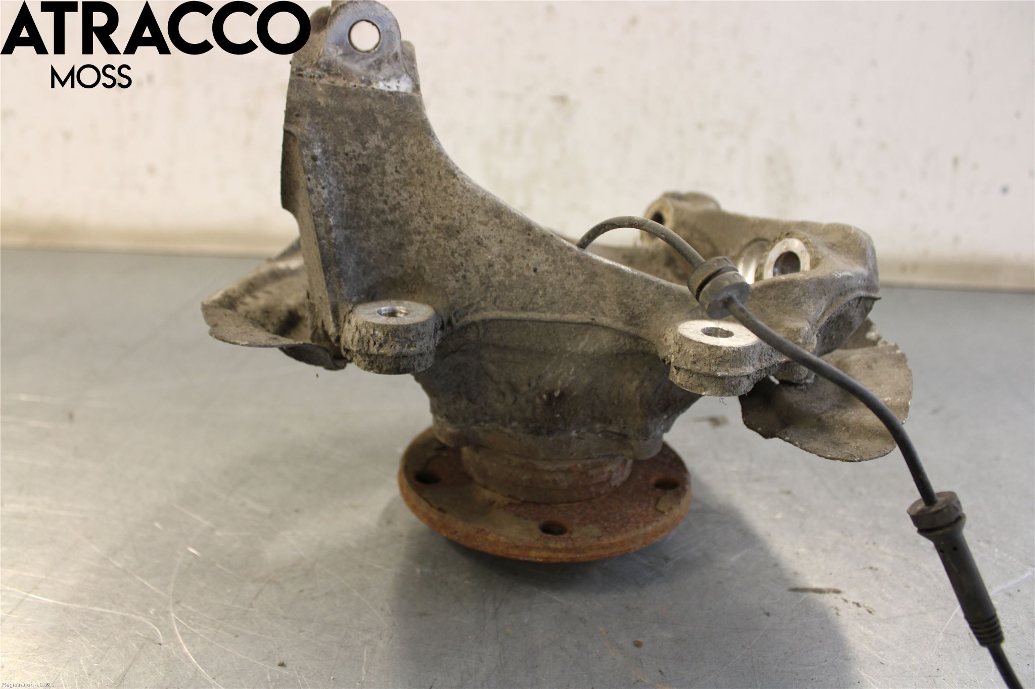 BMW 3 F30/F31/F80 12-19 Spindel Vf