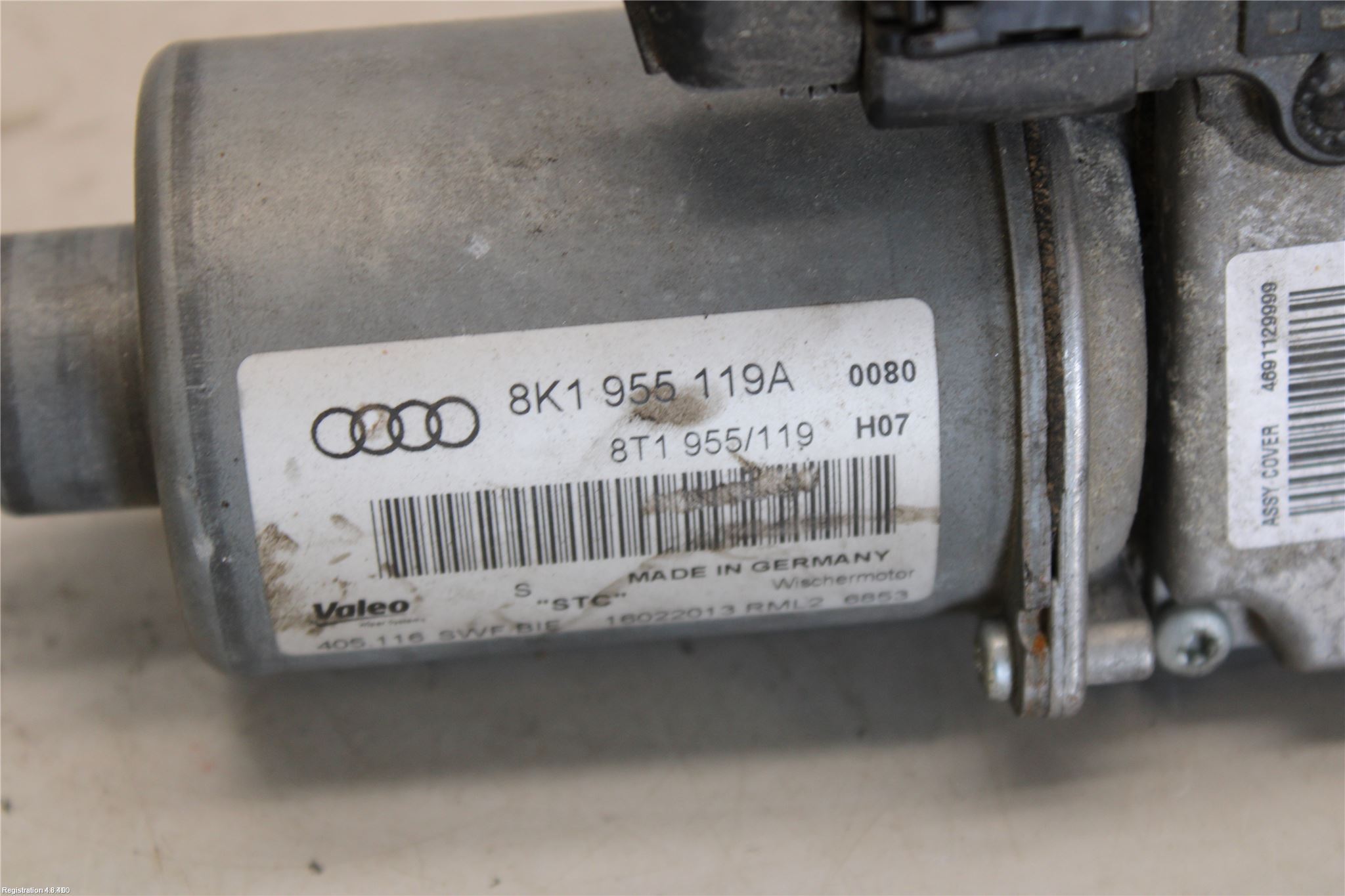 Audi A4 12-15 Viskermotor Frontrute
