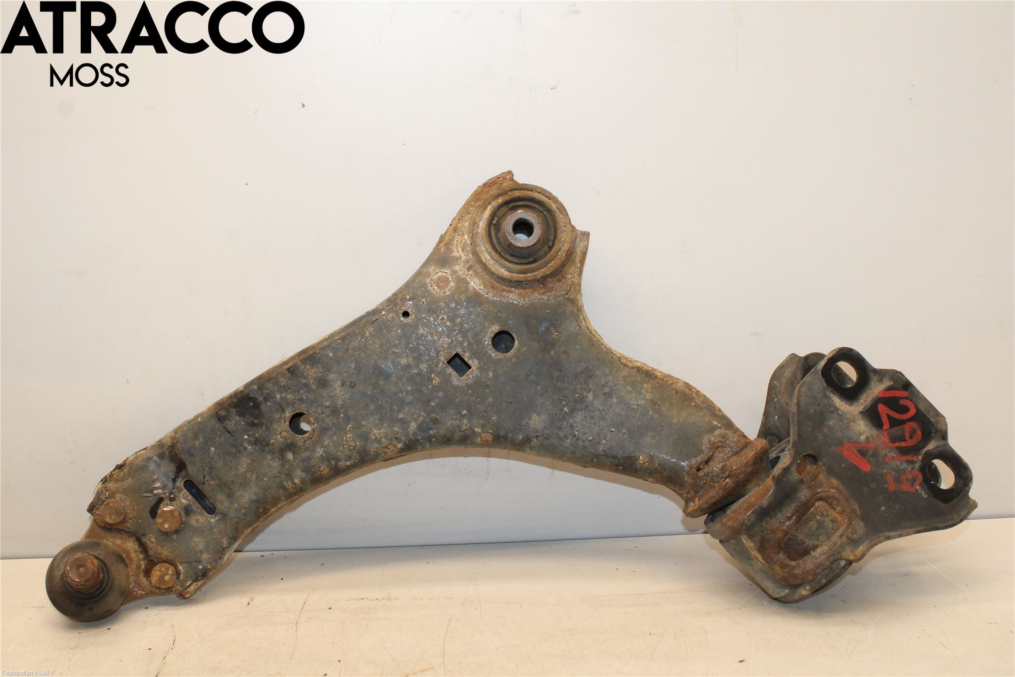 Volvo XC60 09-13 Bærearm Foran Venstre Nedre