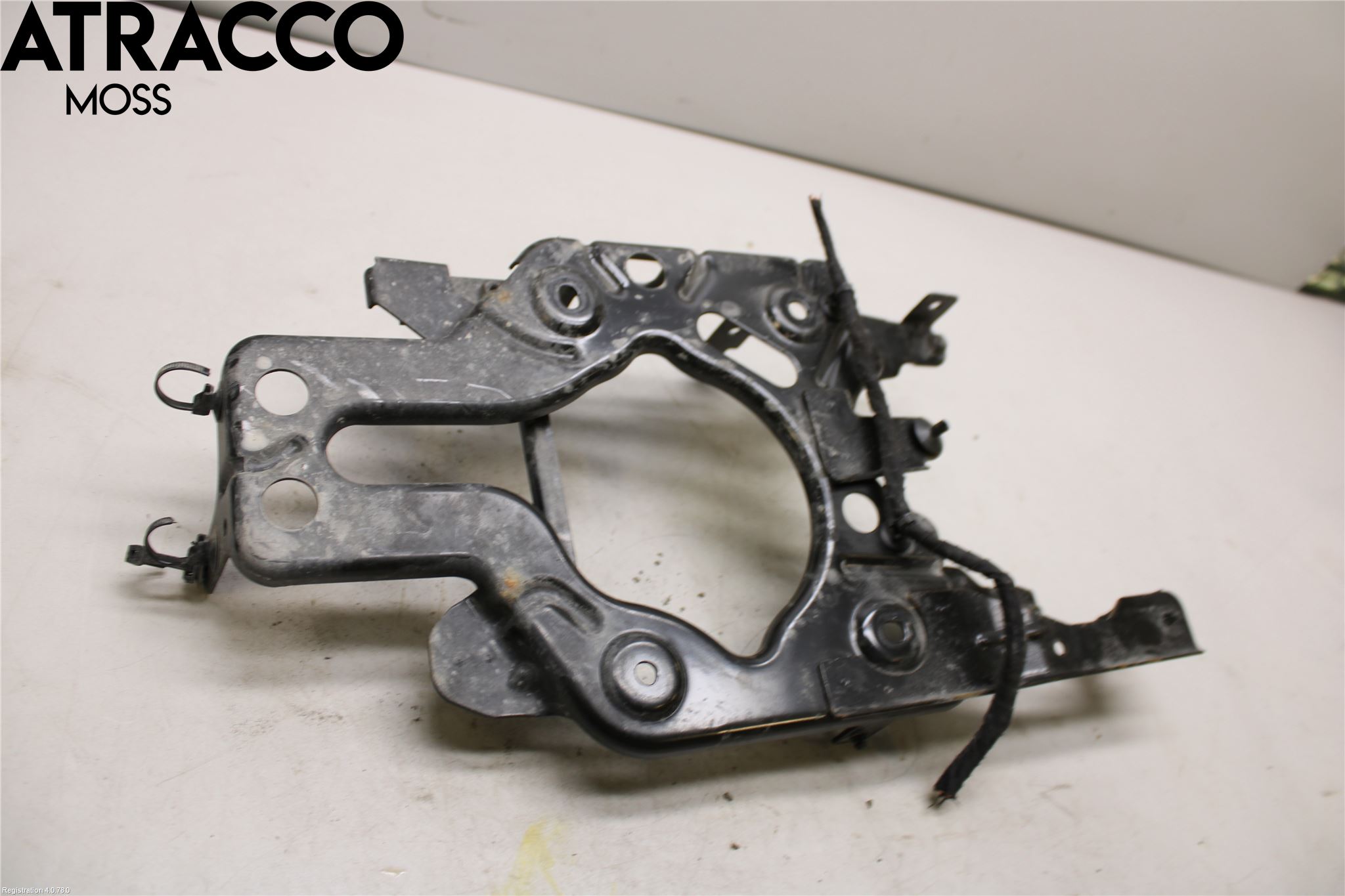 Volkswagen VW GOLF / E-GOLF VII 13-20 Batterikasse - Feste - Holder