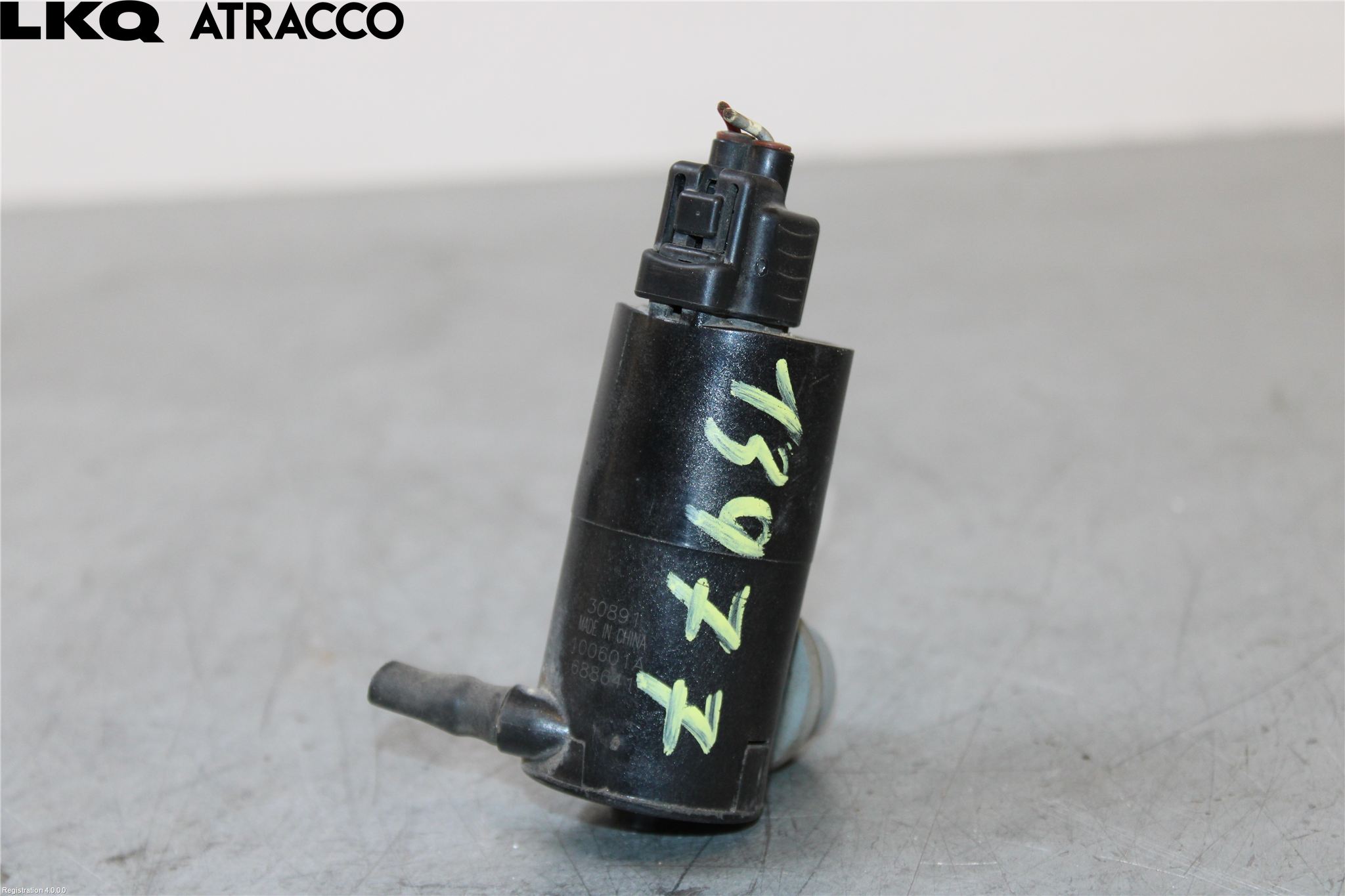 Toyota AVENSIS 09-15 Spylerpumpe Bakluke