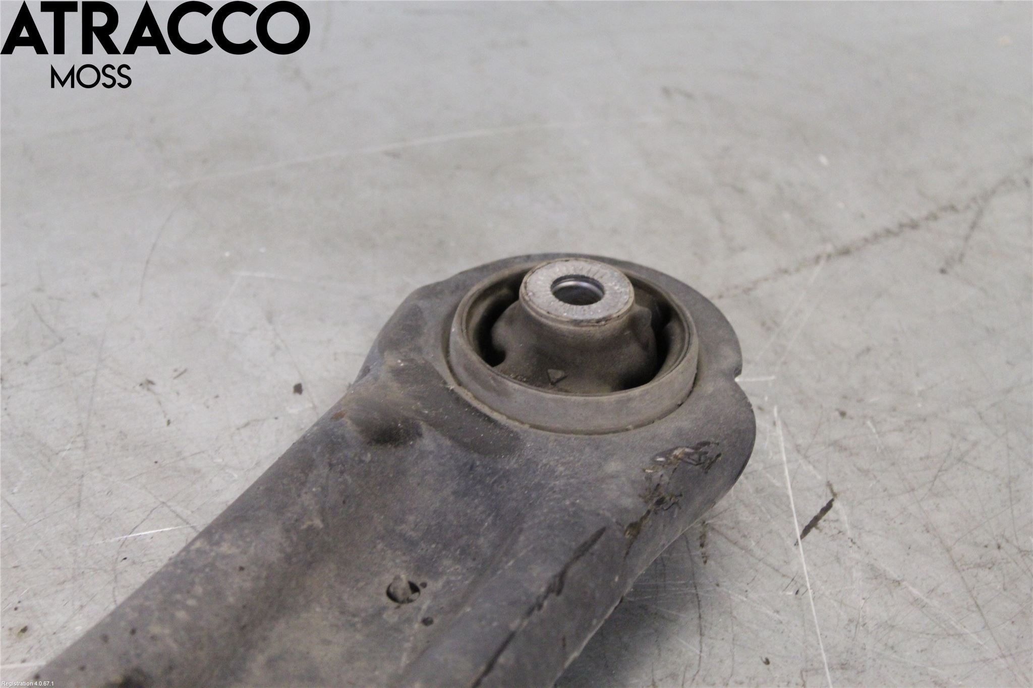 Volkswagen VW PASSAT 15-19 Bærearm Foran Venstre Nedre