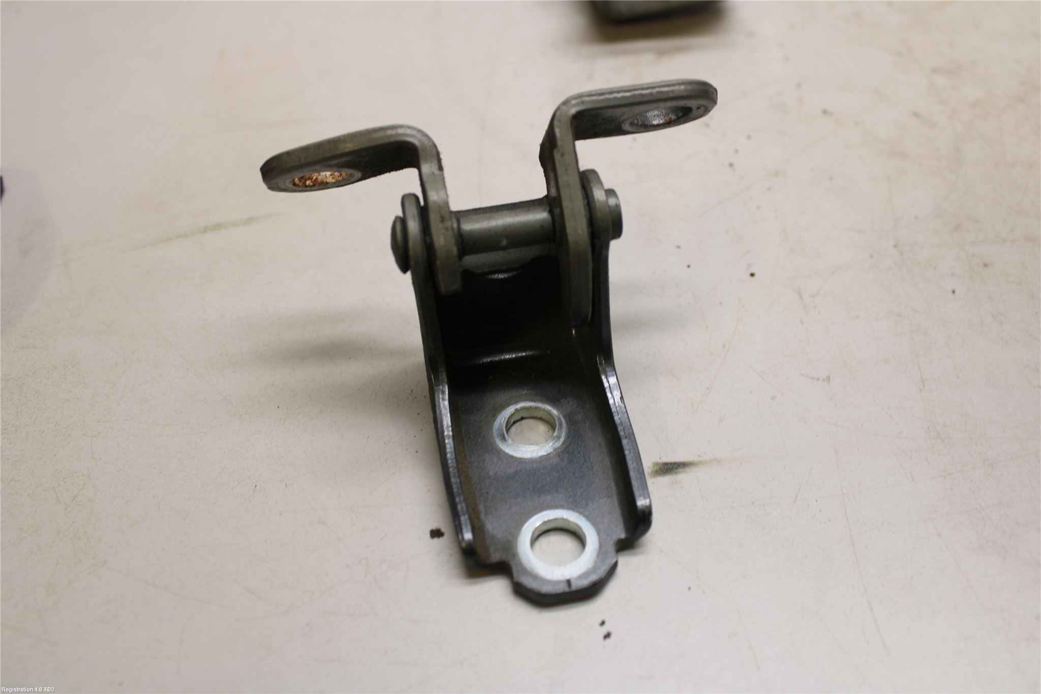 Honda JAZZ 08-14 Dørhengsel