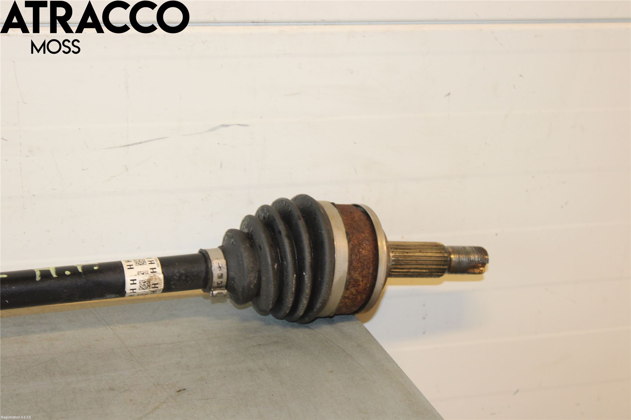 Toyota YARIS XP21 20- Drivaksel Foran Kompl Høyre