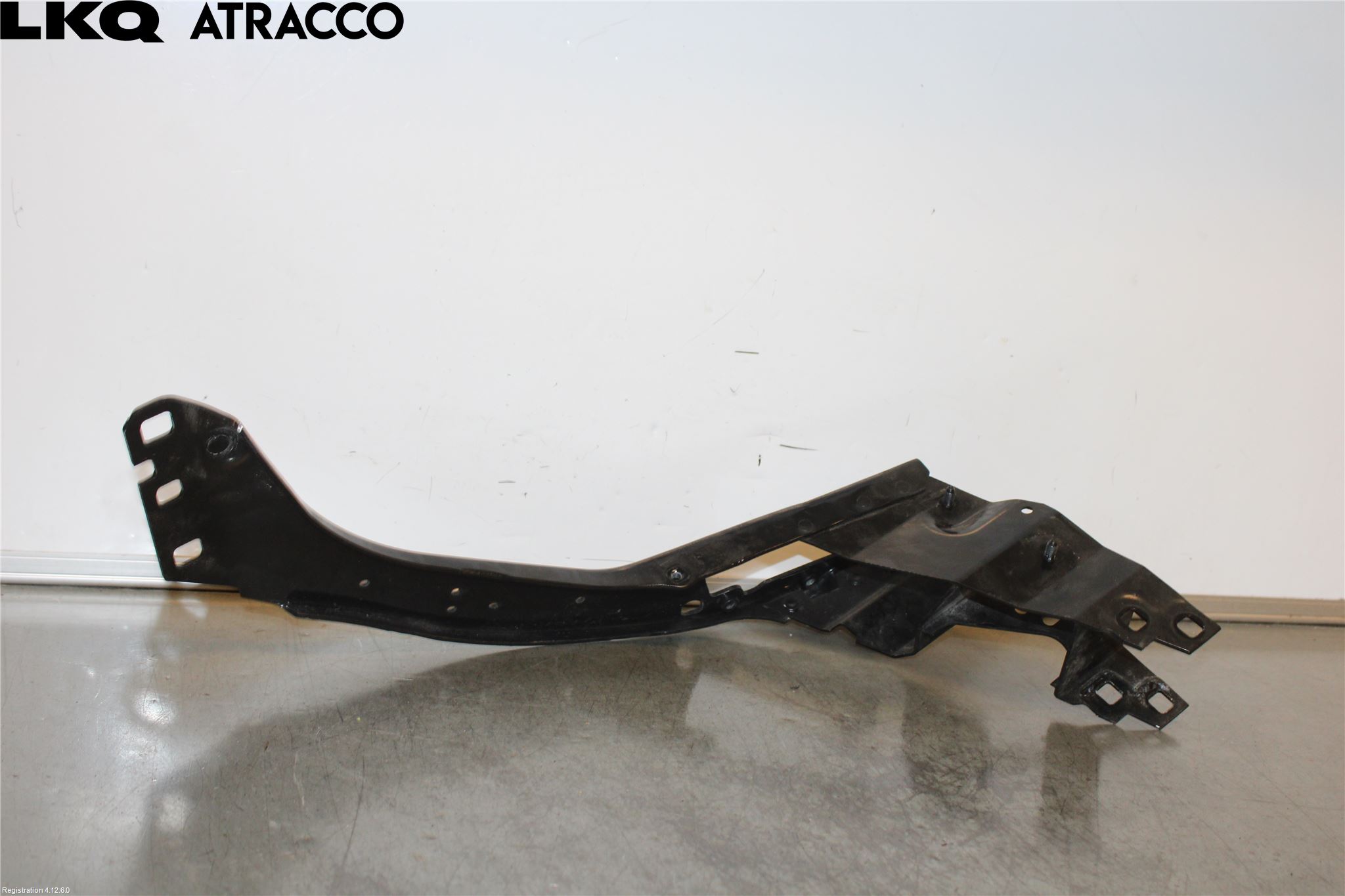 BMW 2 F45 Active Tourer 14-21 Frontlykt Holder-Feste