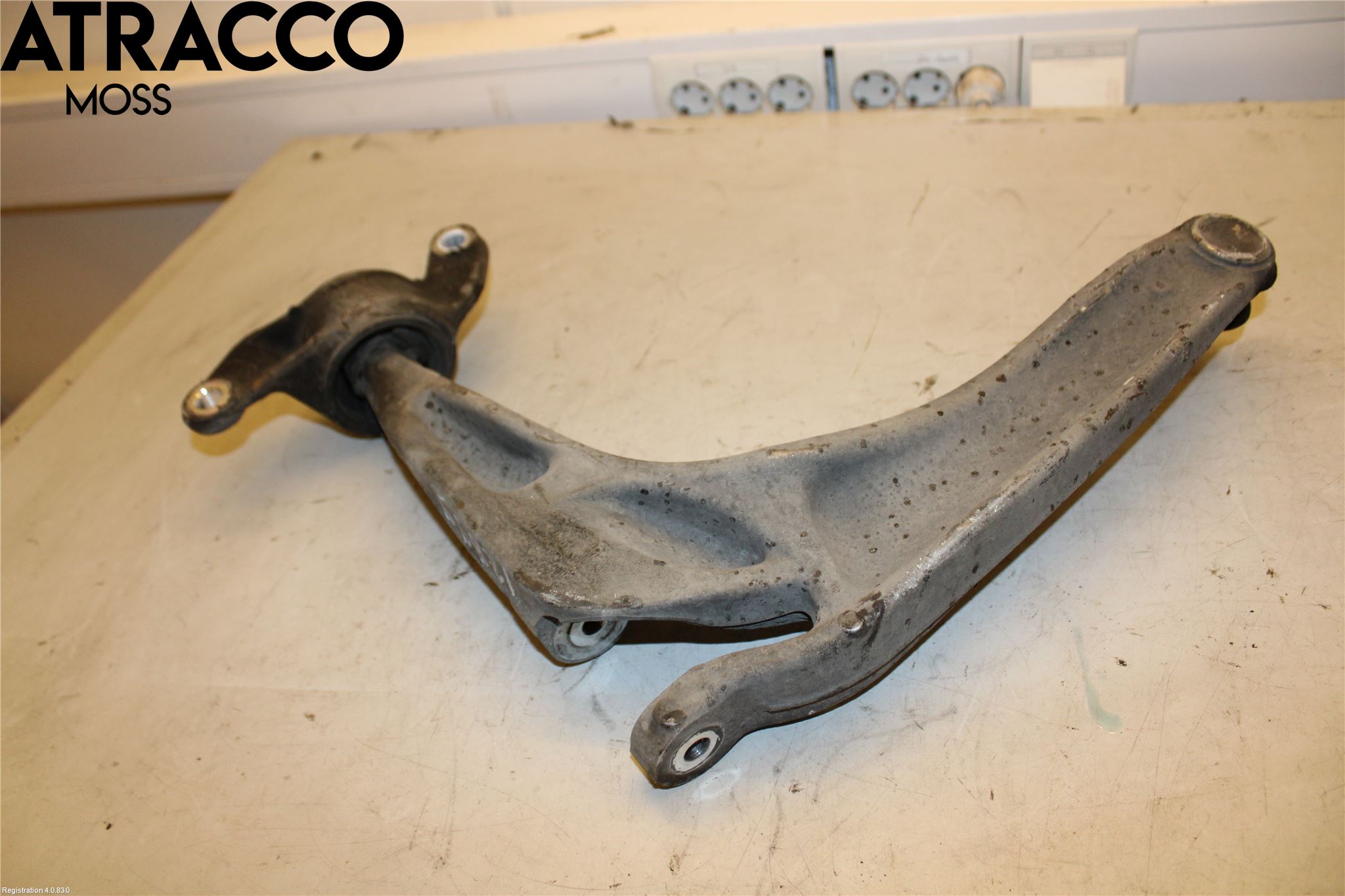 Honda CIVIC 06-11 Bærearm Foran Høyre Nedre