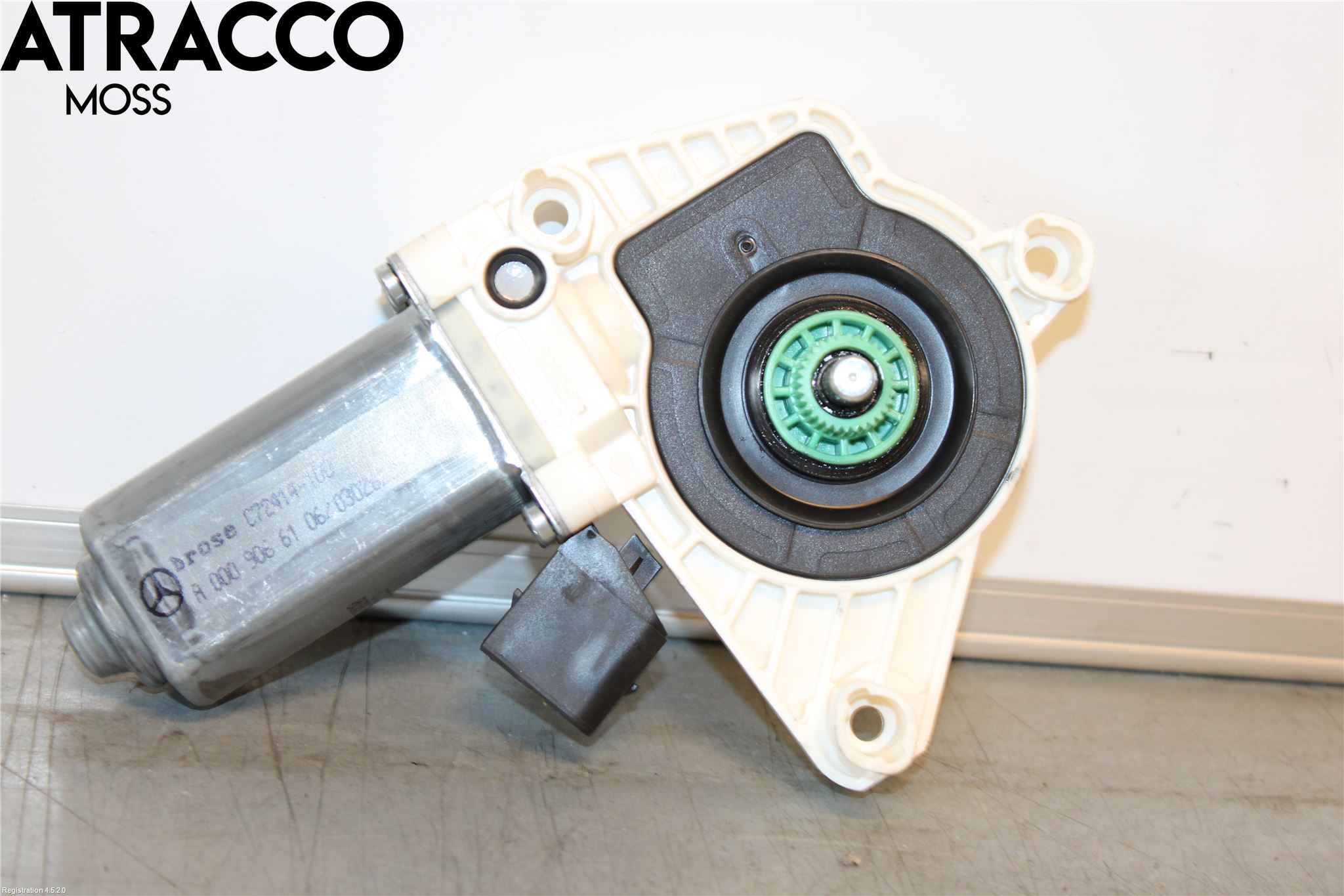 Mercedes-Benz MB C-KLASS (W205) 14-21 Vindusheismotor