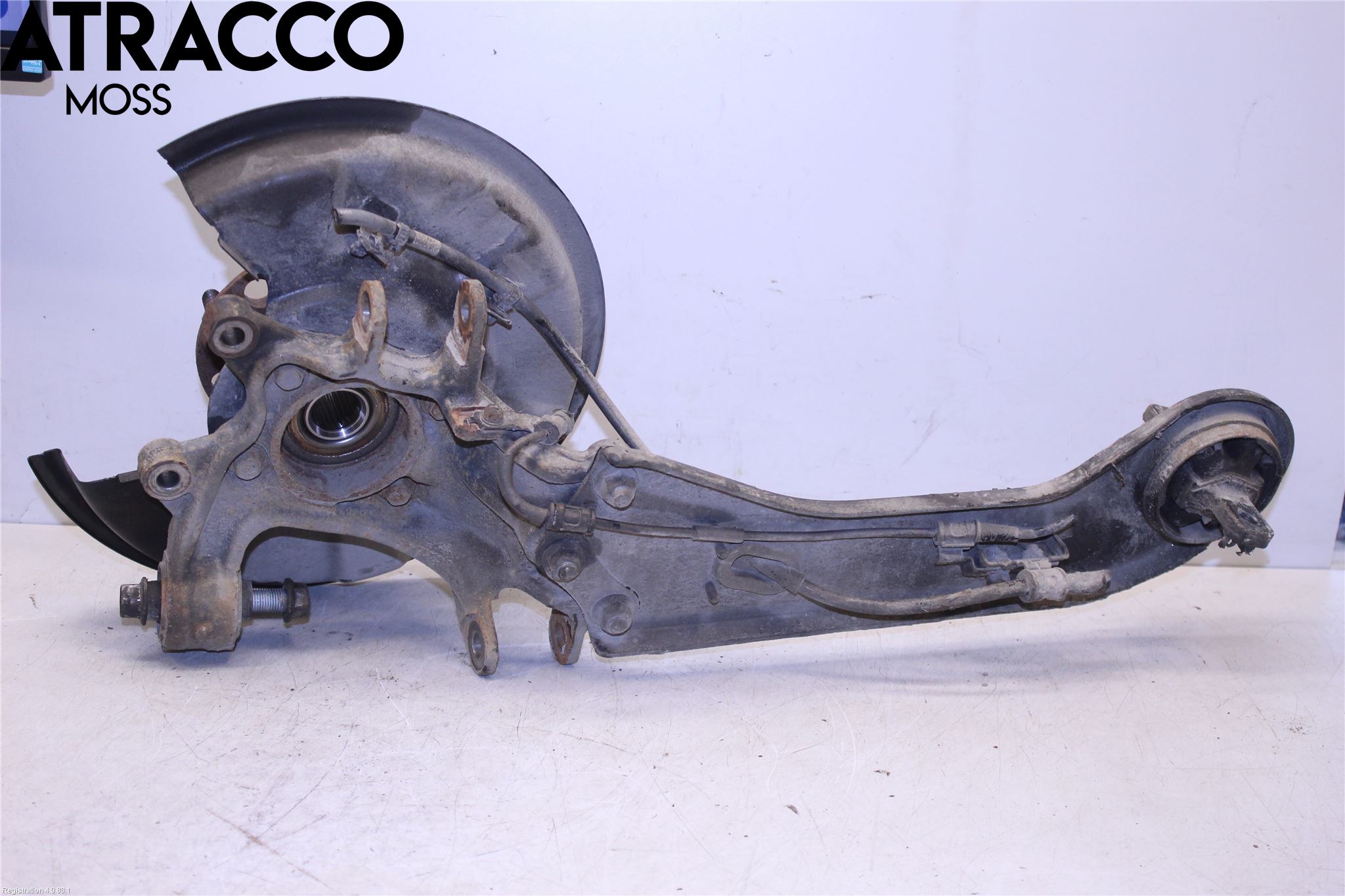 Hyundai TUCSON 05- Spindel Vb