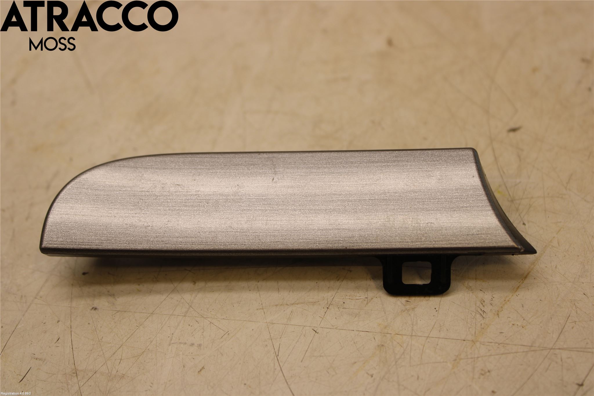 Volkswagen VW TOURAN 10-15 Innr Dashbord Sparkeplate