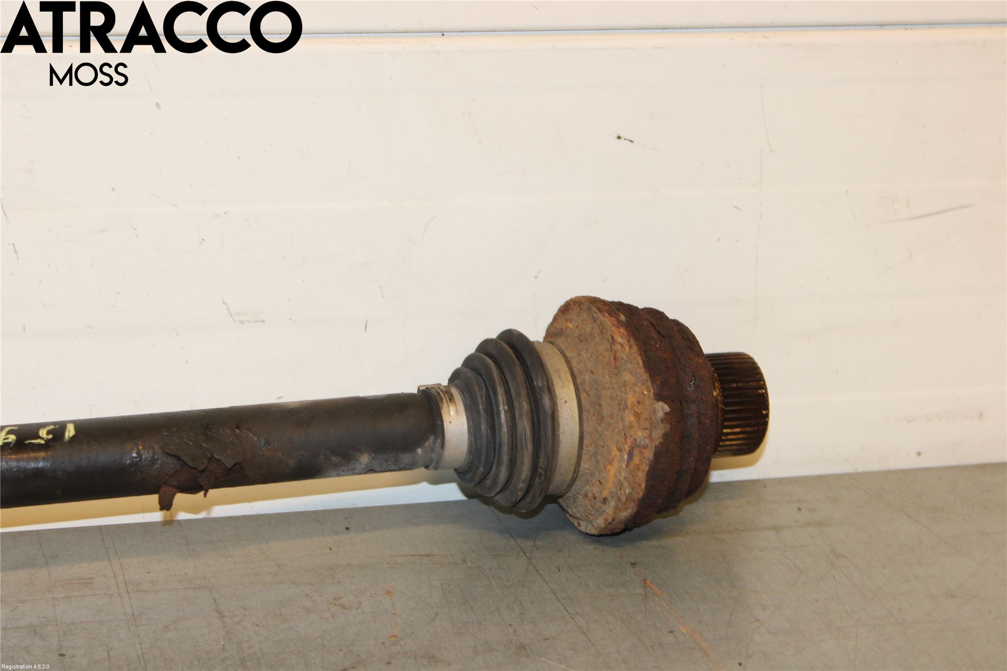 Audi Q5 09-16 Drivaksel Bak Kompl Høyre