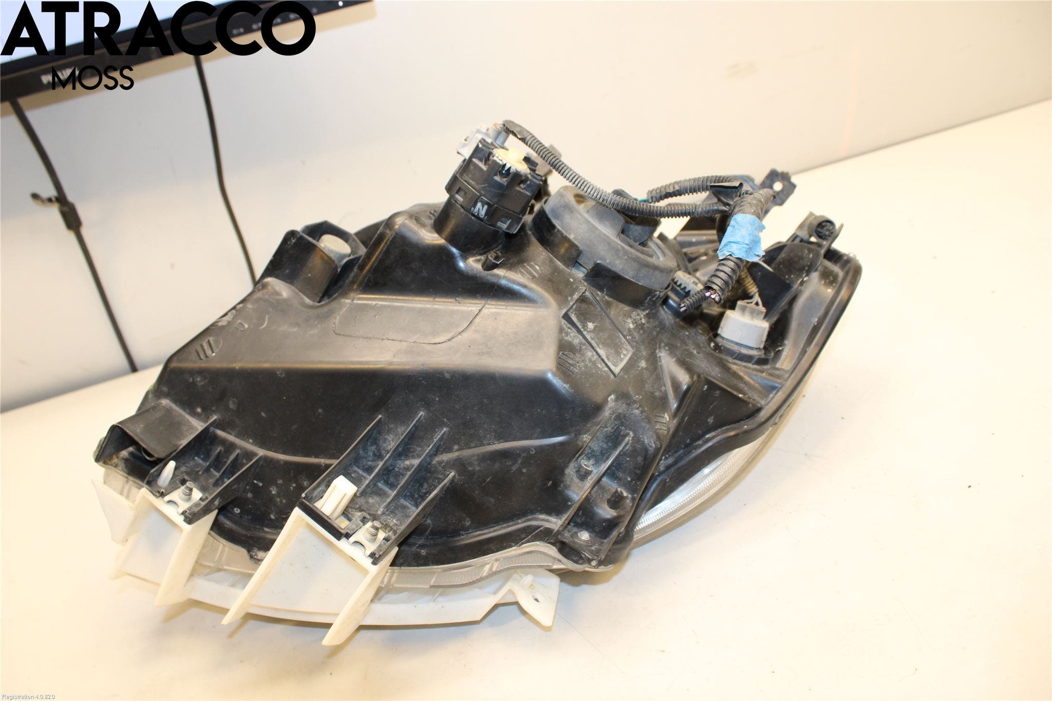 Ford RANGER EU 12-23 Frontlykt Høyre