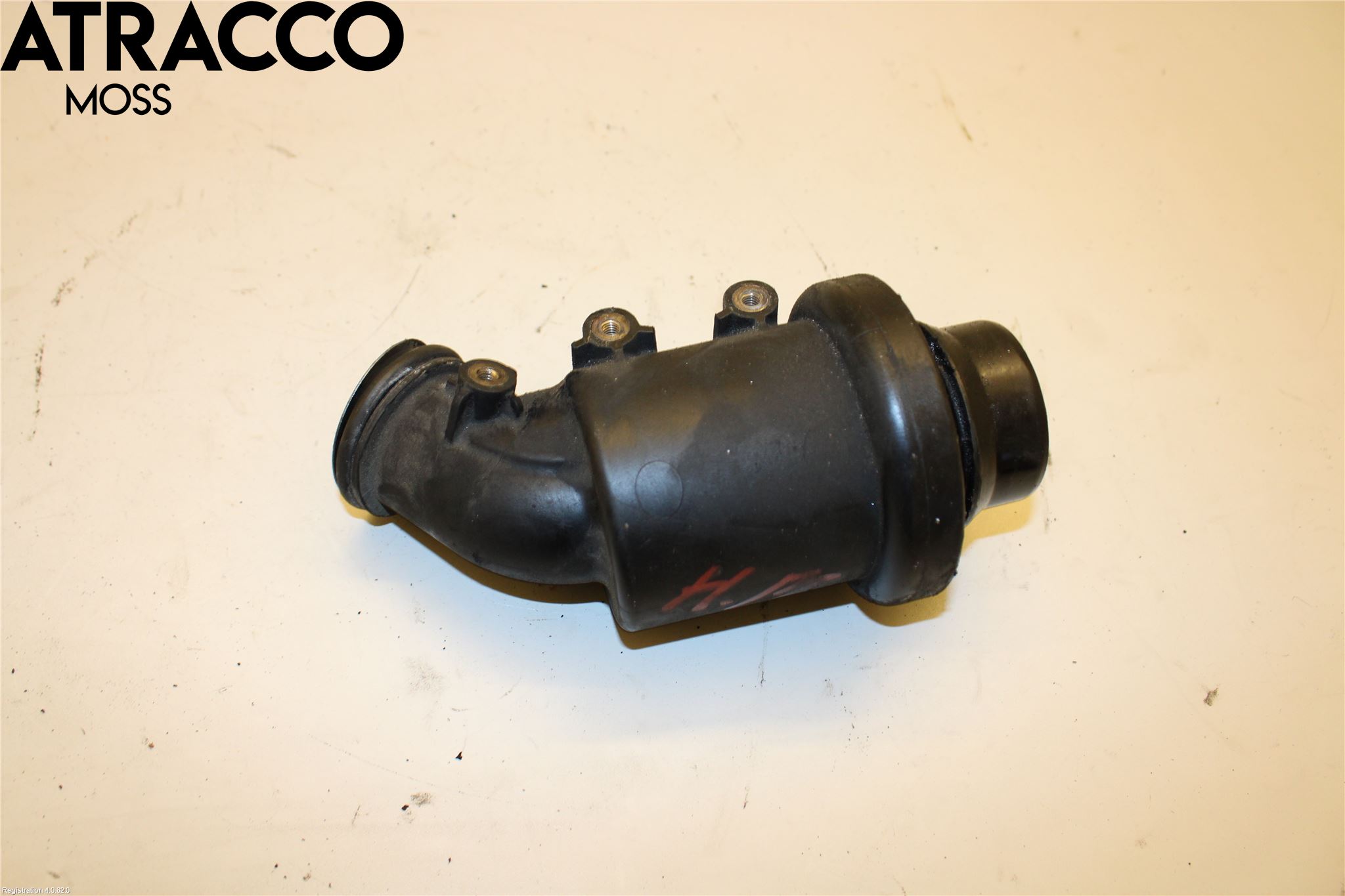 Mercedes-Benz MB E-KLASS (W212) 09-16 Intercooler Rør-Slange