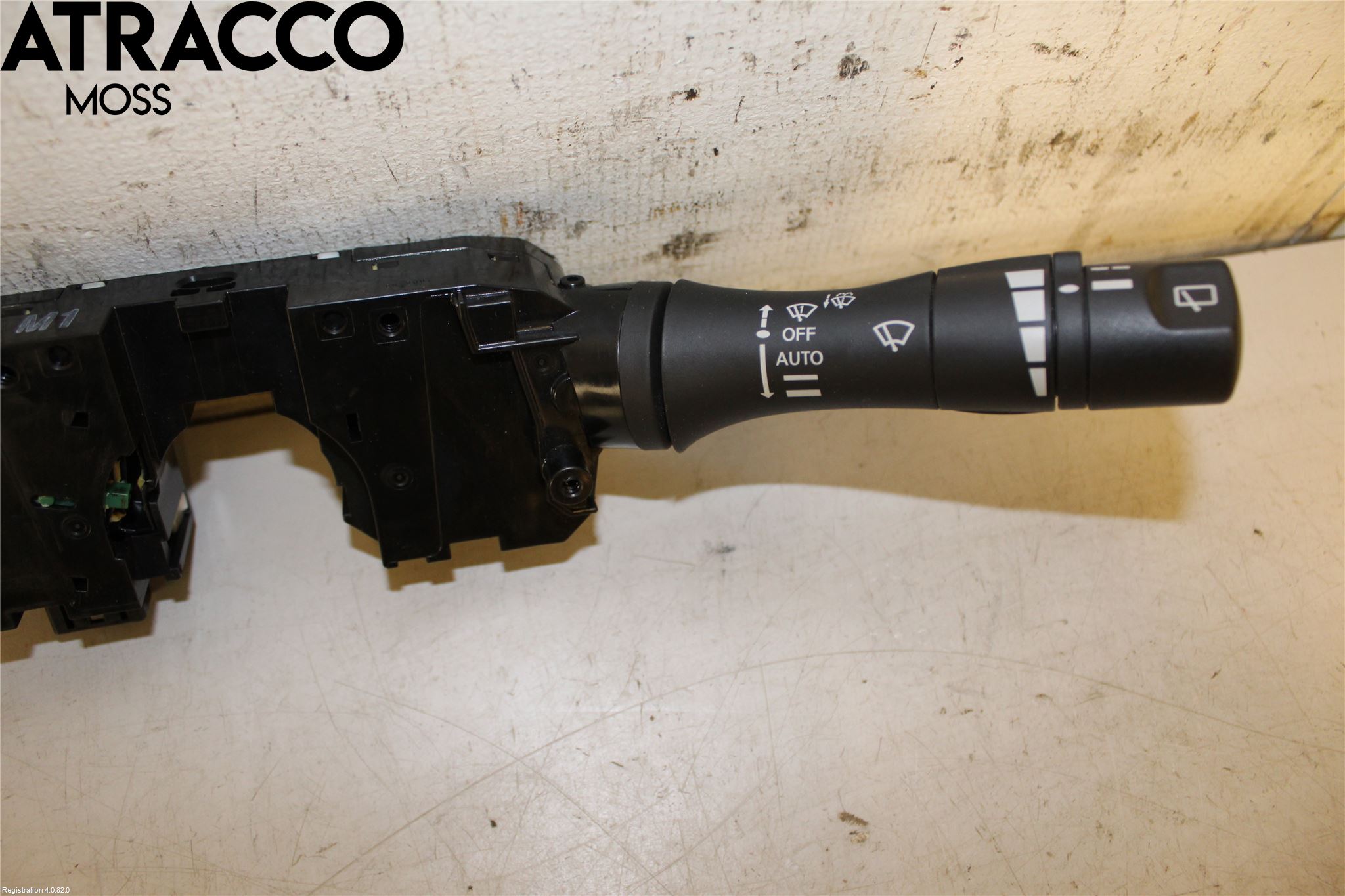 Nissan LEAF 11-17 Bryter Ratt Kombi H Og V