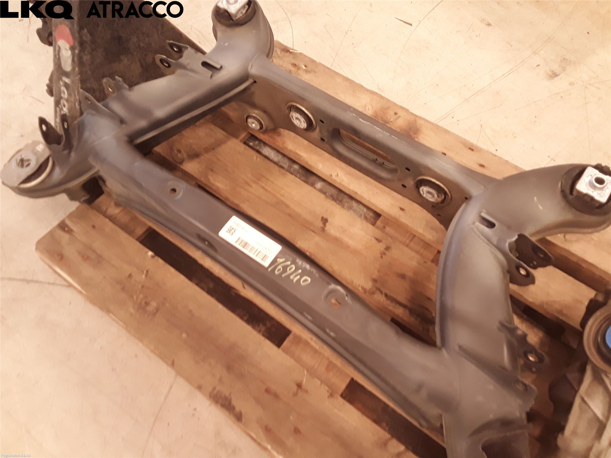 Mercedes-Benz MB E-KLASS (W213) 16-23 Bakaksel Feste Travers-Ramme