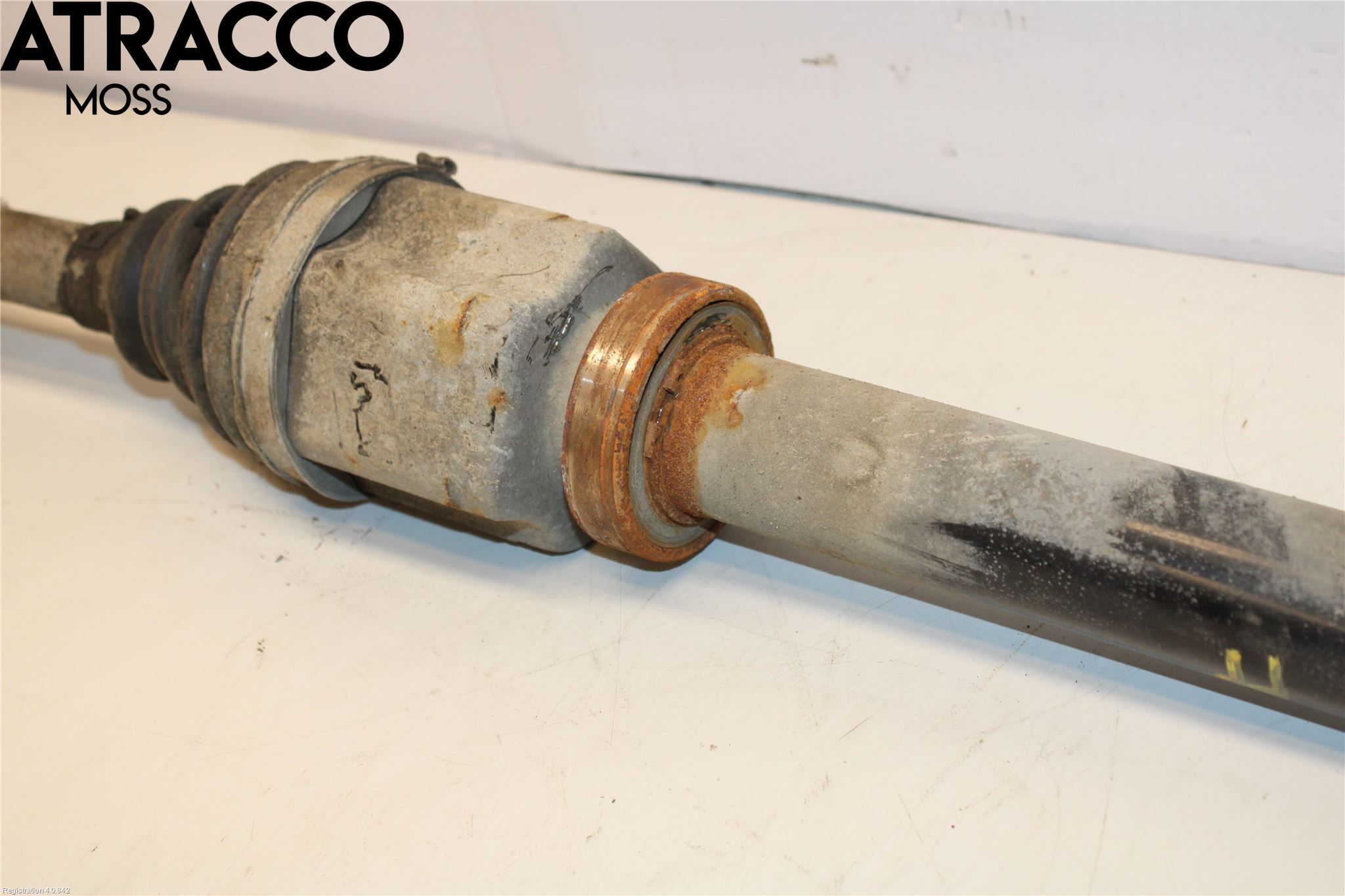 Volvo V70 08-13 Drivaksel Foran Kompl Høyre