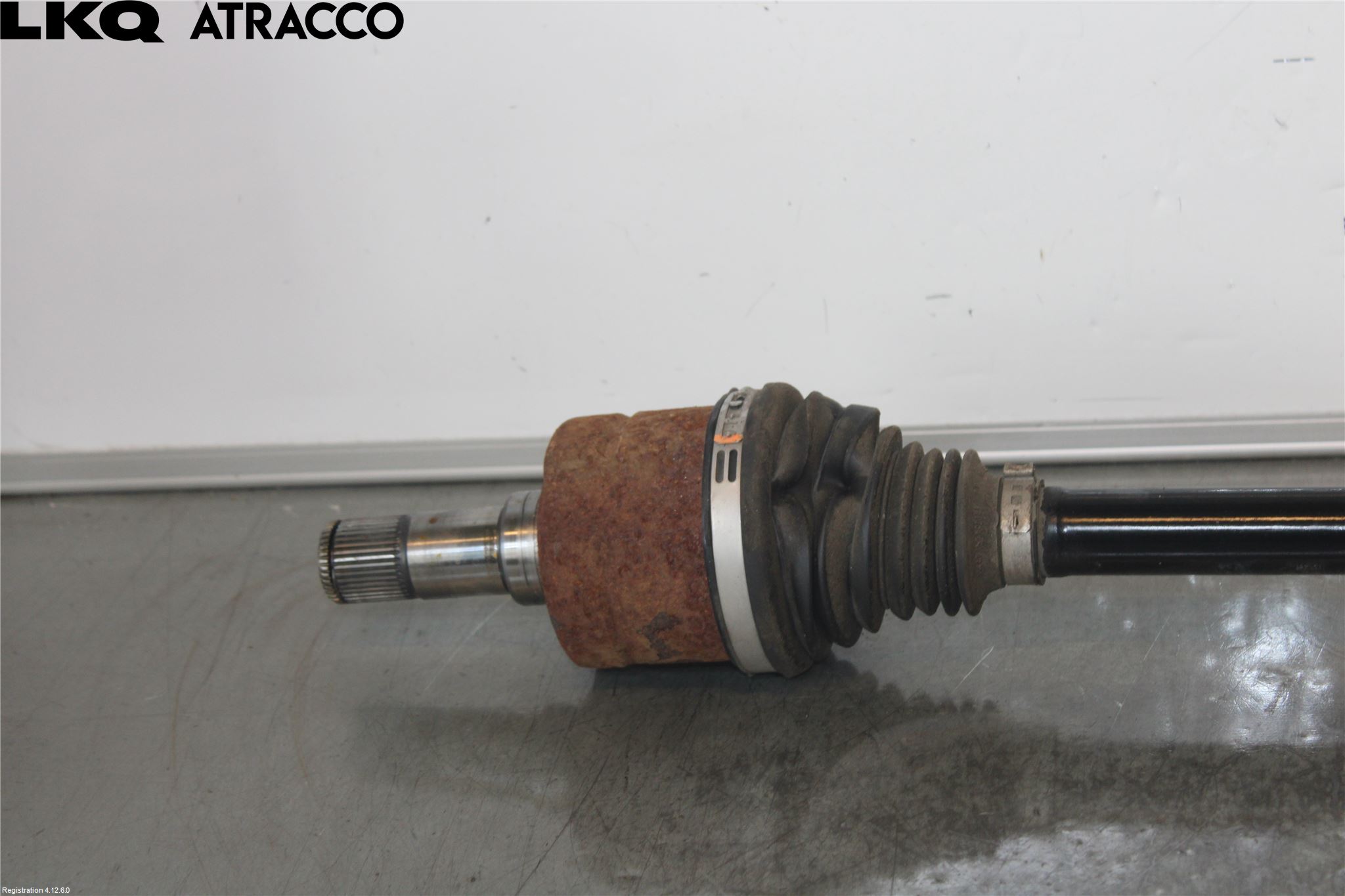 Volkswagen VW ID BUZZ/CARGO 22- Drivaksel Bak Kompl Venstre