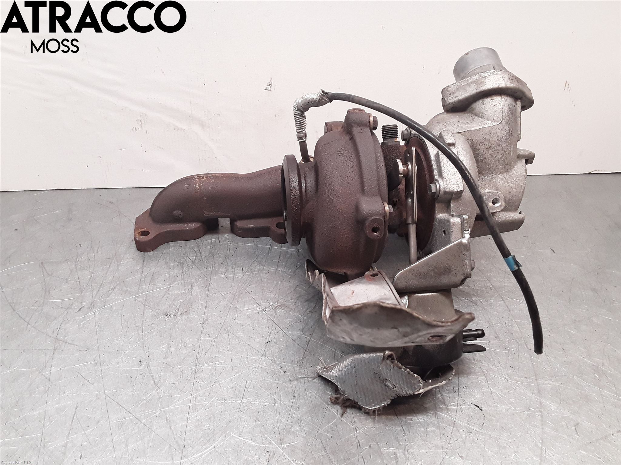 Volkswagen VW CADDY 11-15 Turboaggregat