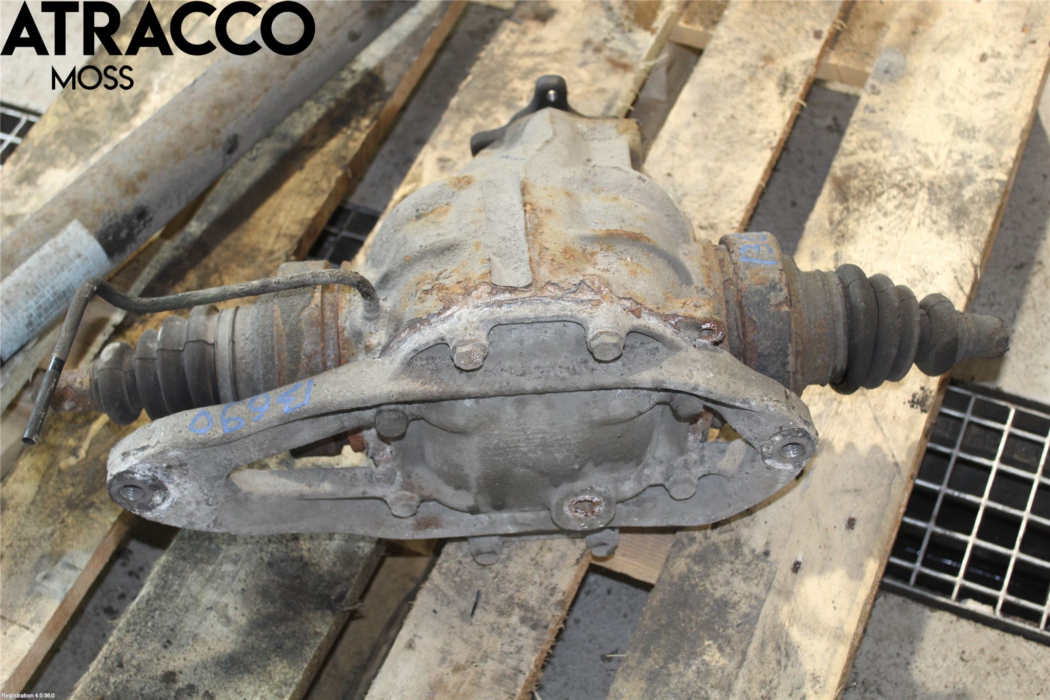 Mercedes-Benz MB VITO/VIANO (W639) 04-14 Bakaksel Kardang Bak -Diff