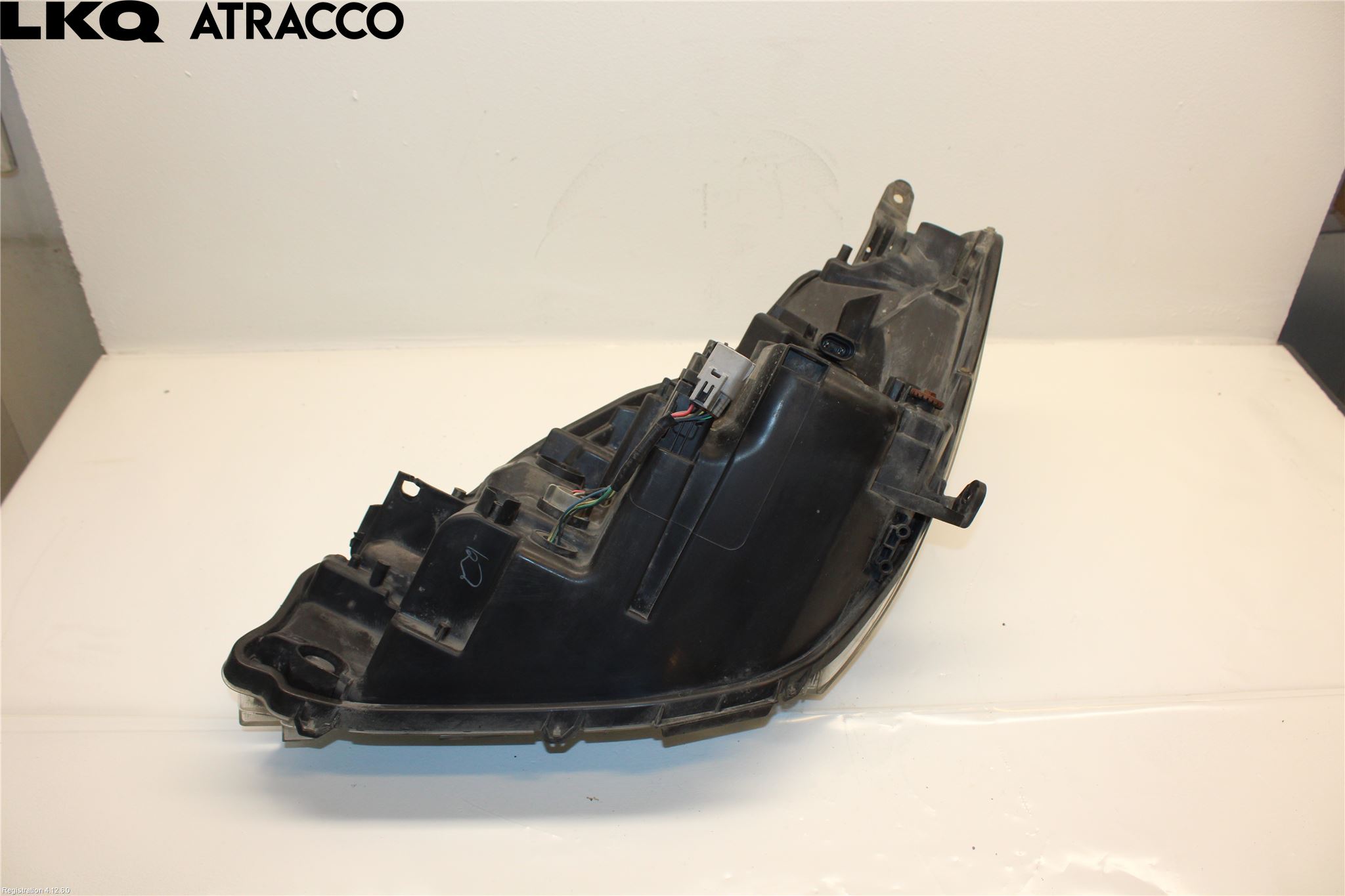 Toyota YARIS XP130 15-20 Frontlykt Høyre