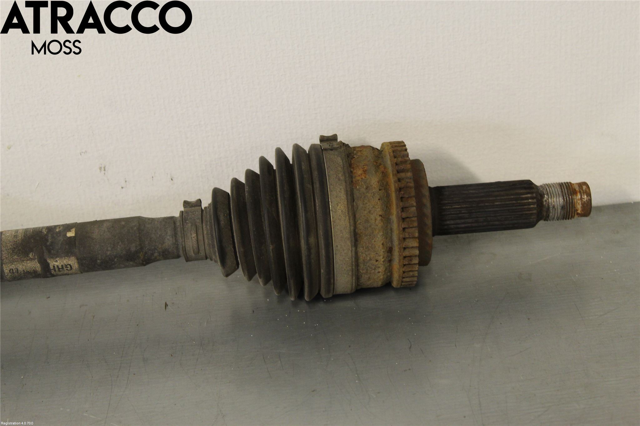 Kia CEED 06-12 Drivaksel Foran Kompl Høyre