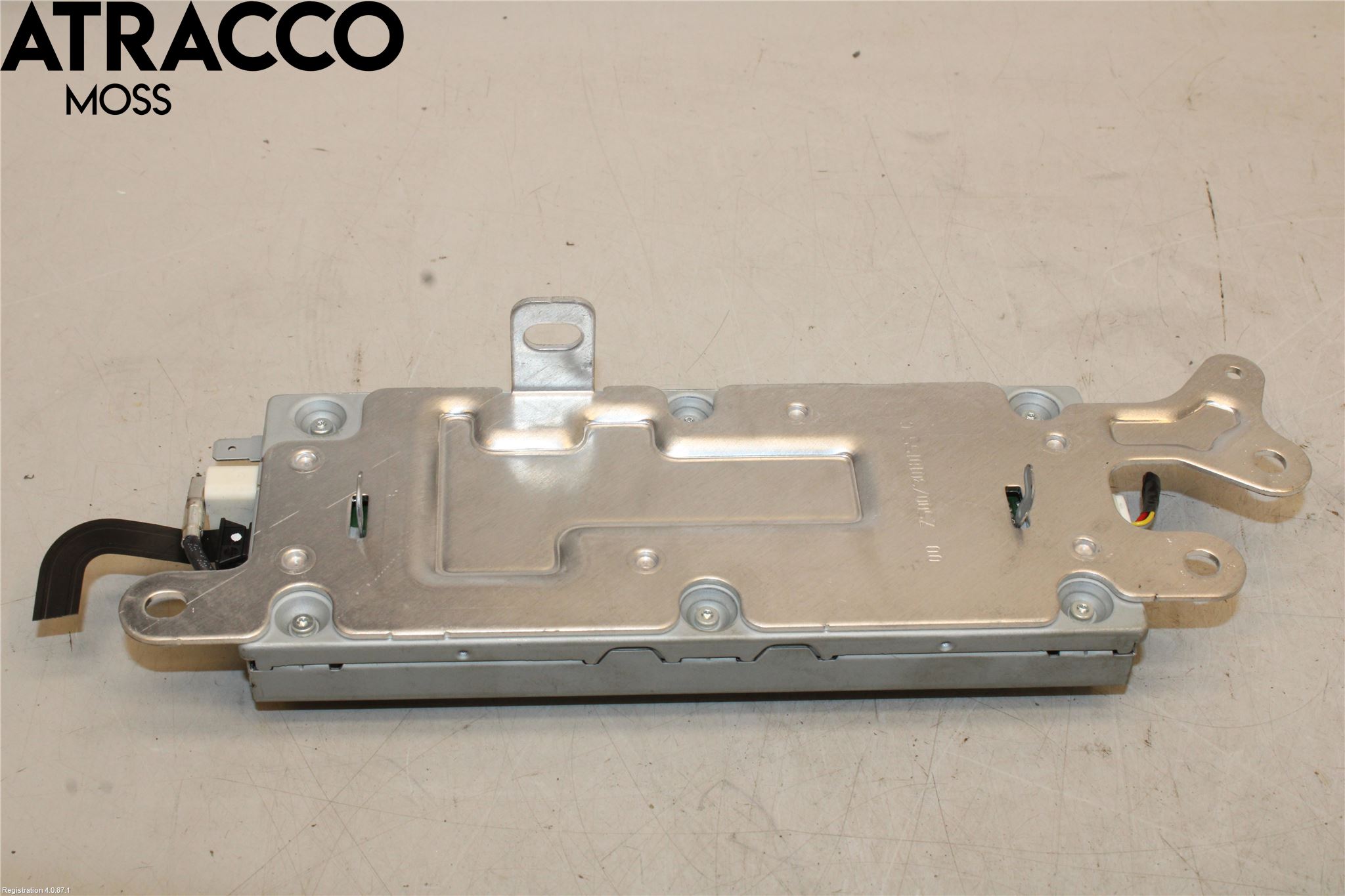 Tesla MODEL 3 17- Stereo Antenneforsterker