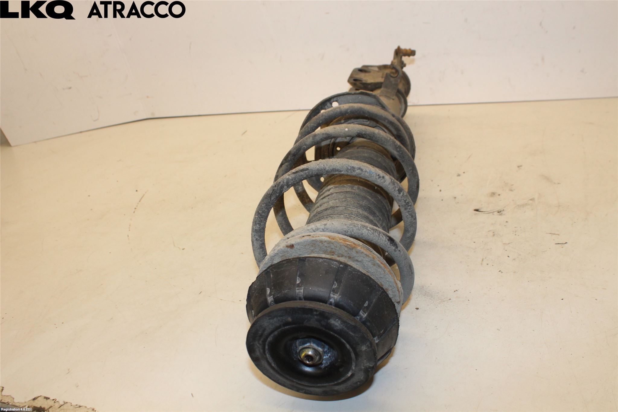 Suzuki VITARA 15- Fjærbein Foran Venstre