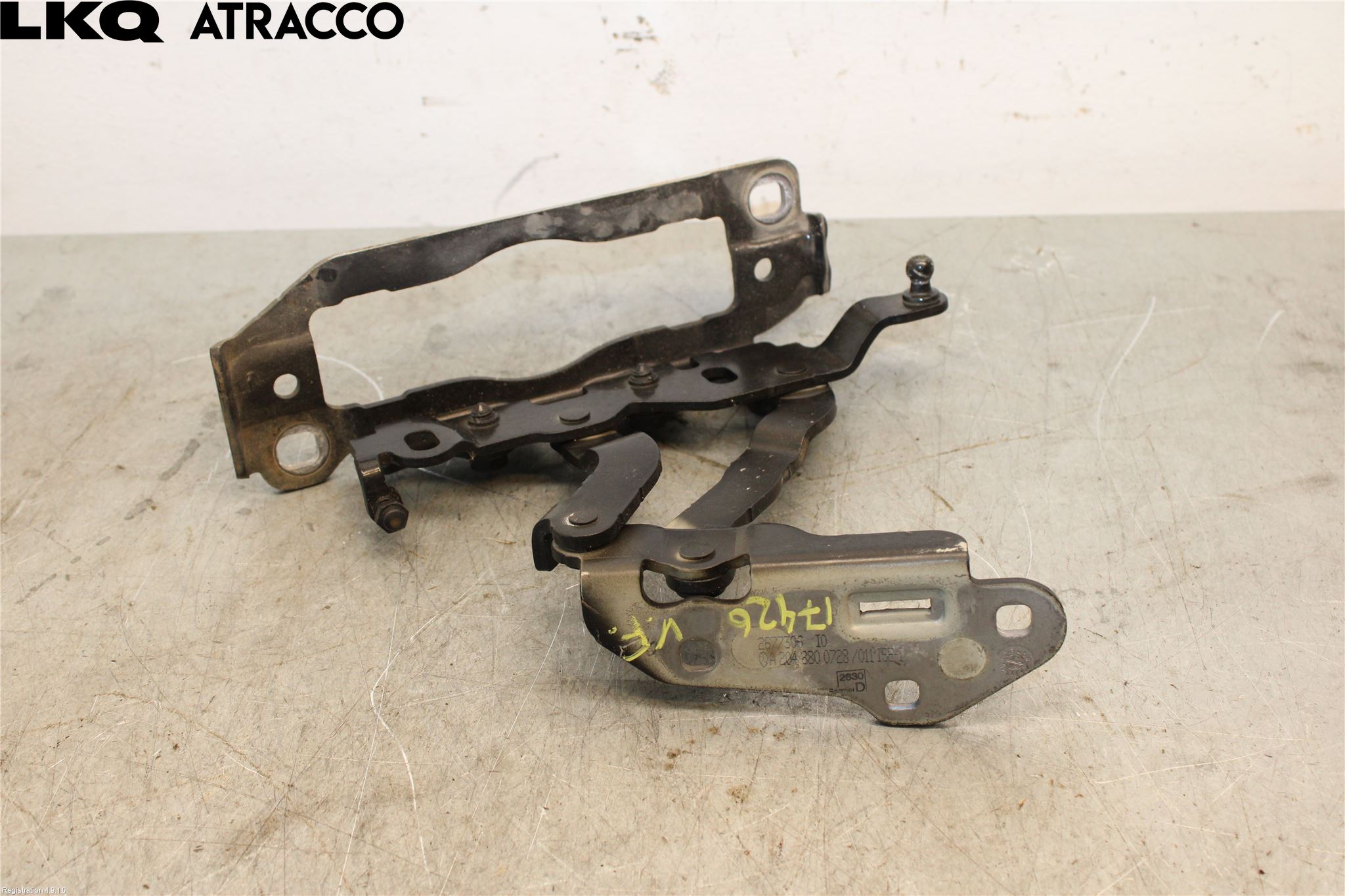 Mercedes-Benz MB C-KLASS (W204) 07-15 Panser Hengsel - Hengsler