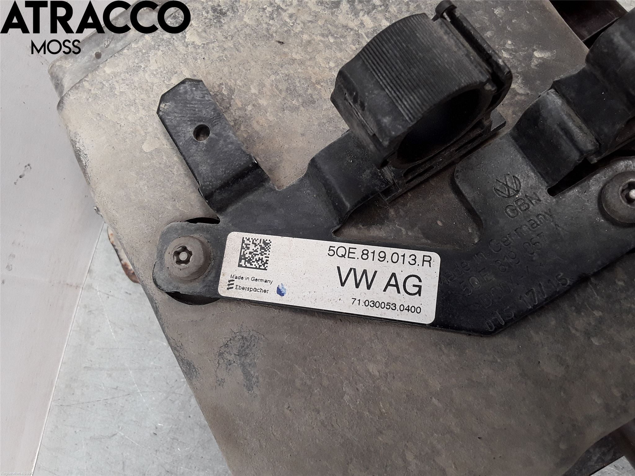 Volkswagen VW GOLF / E-GOLF VII 13-20 Motorvarmer Elektrisk