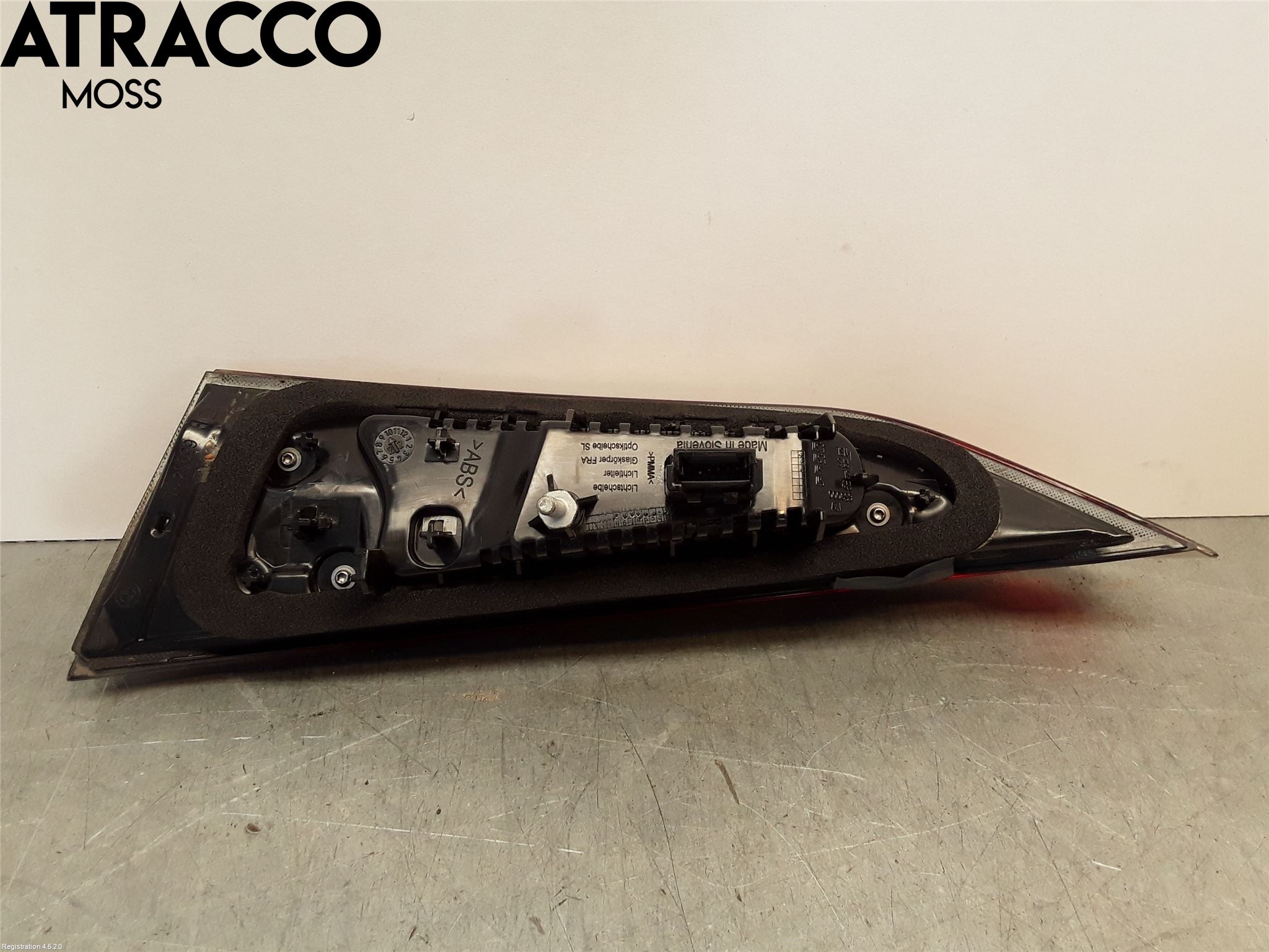 BMW 3 F30/F31/F80 12-19 Baklykt Venstre  På Luke(Indre