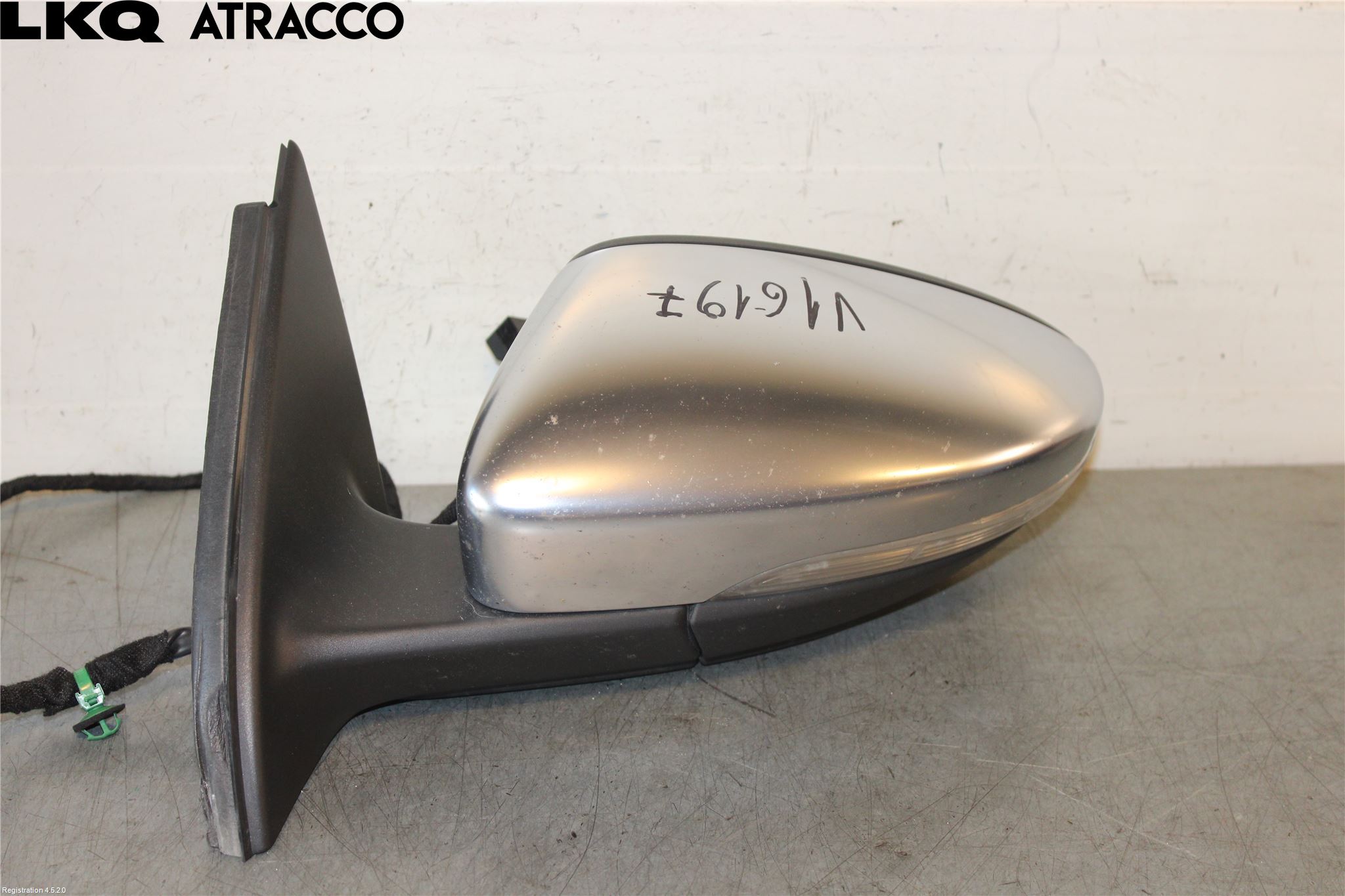 Volkswagen VW PASSAT 11-14 Speil V M-El Justering