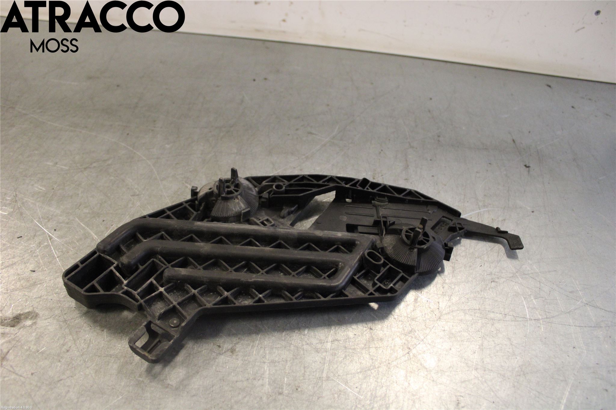 Skoda OCTAVIA (1Z) 05-13 Frontlykt Holder-Feste