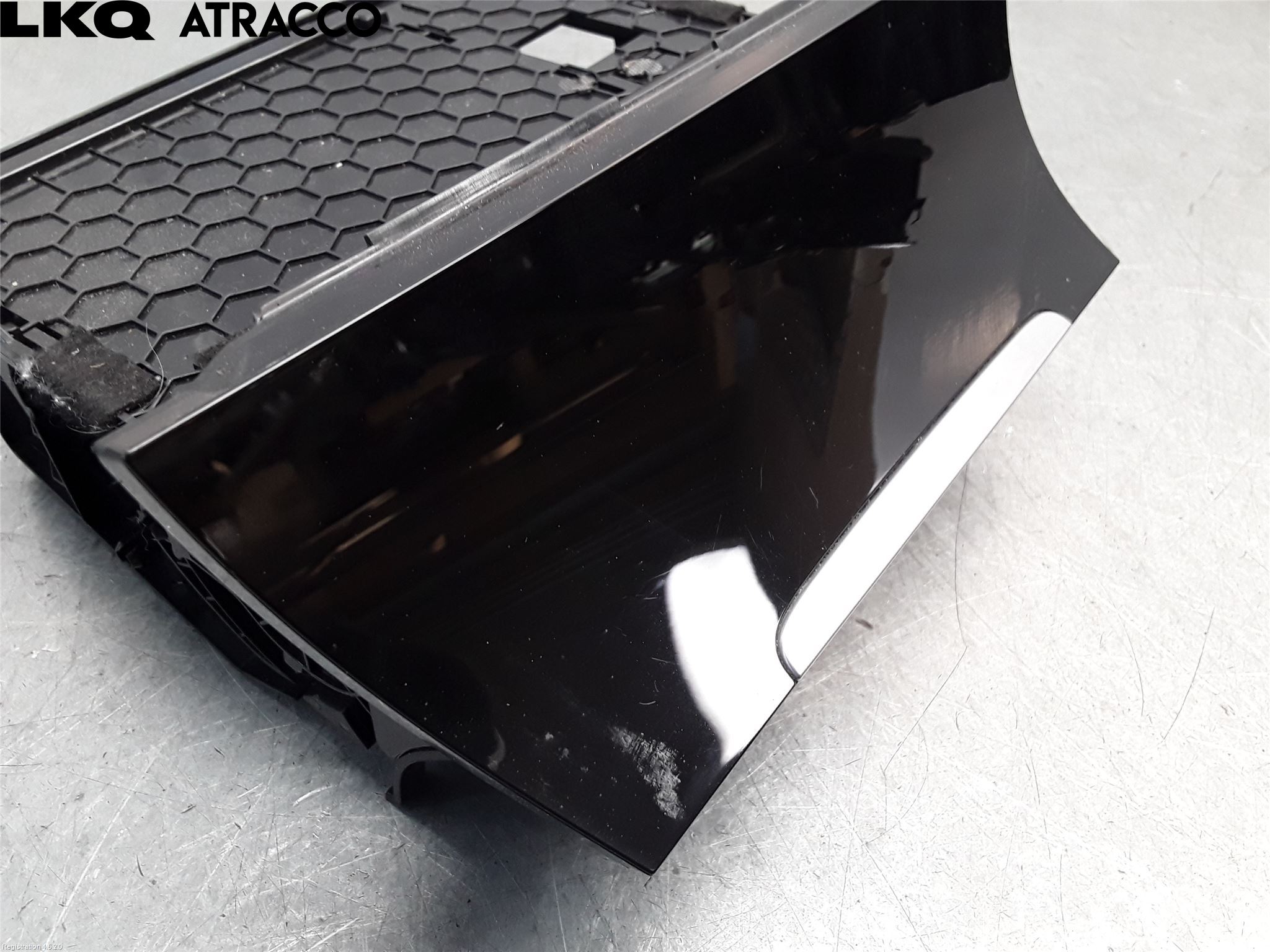 Volkswagen VW GOLF / E-GOLF VII 13-20 Innr Konsoll-Lomme