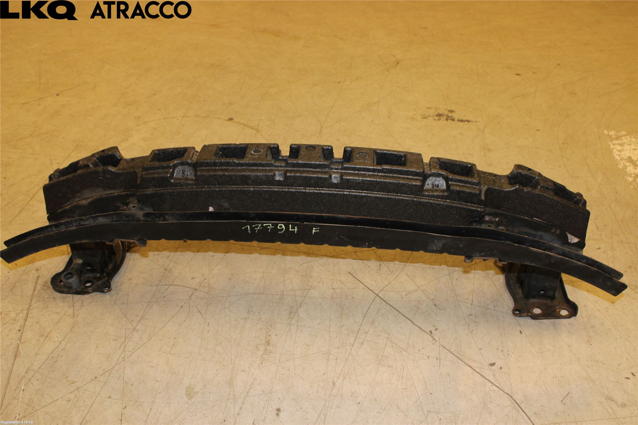 Volkswagen VW PASSAT 05-11 Støtfanger Foran Bjelke