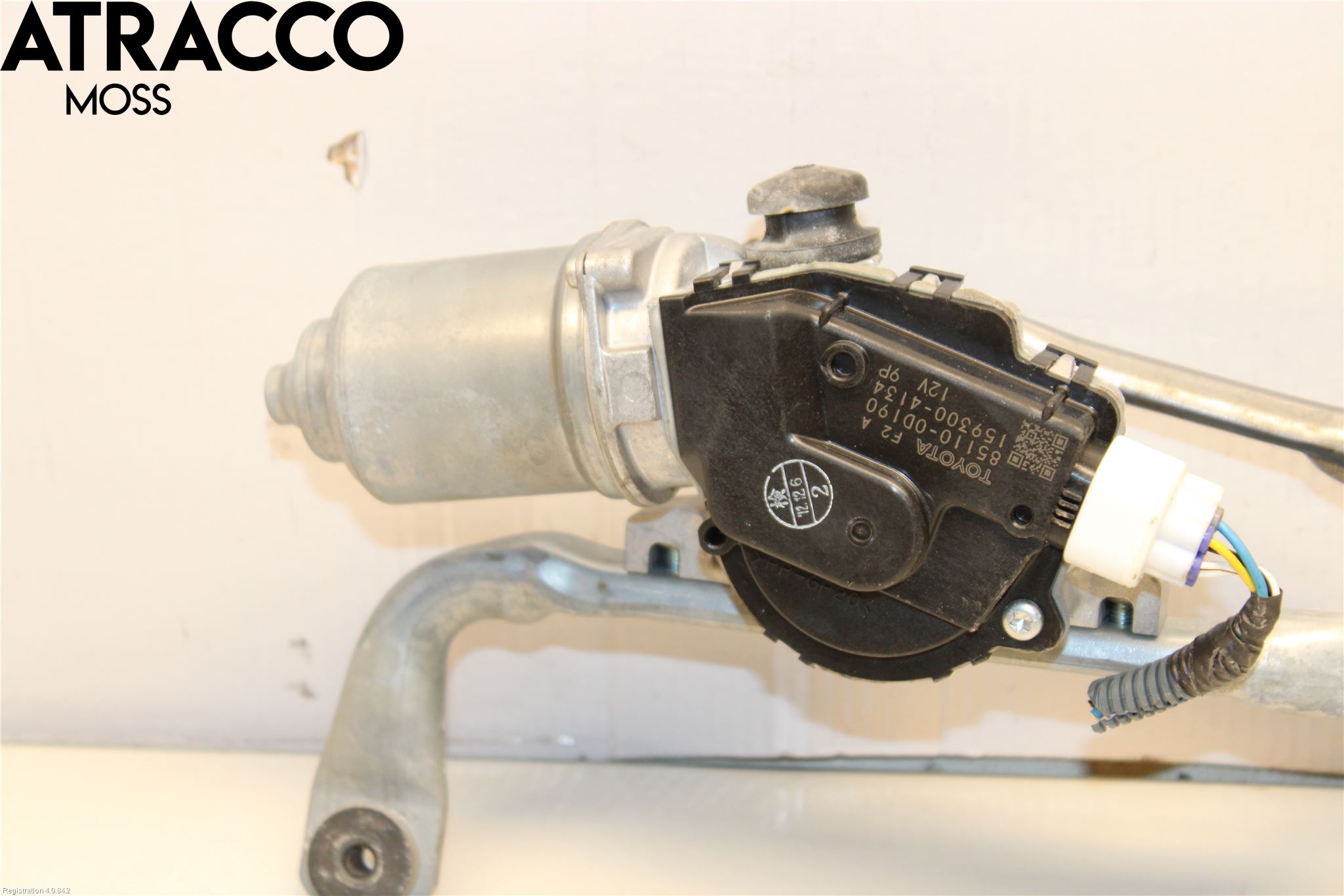 Toyota YARIS XP130 12-14 Viskermotor Frontrute