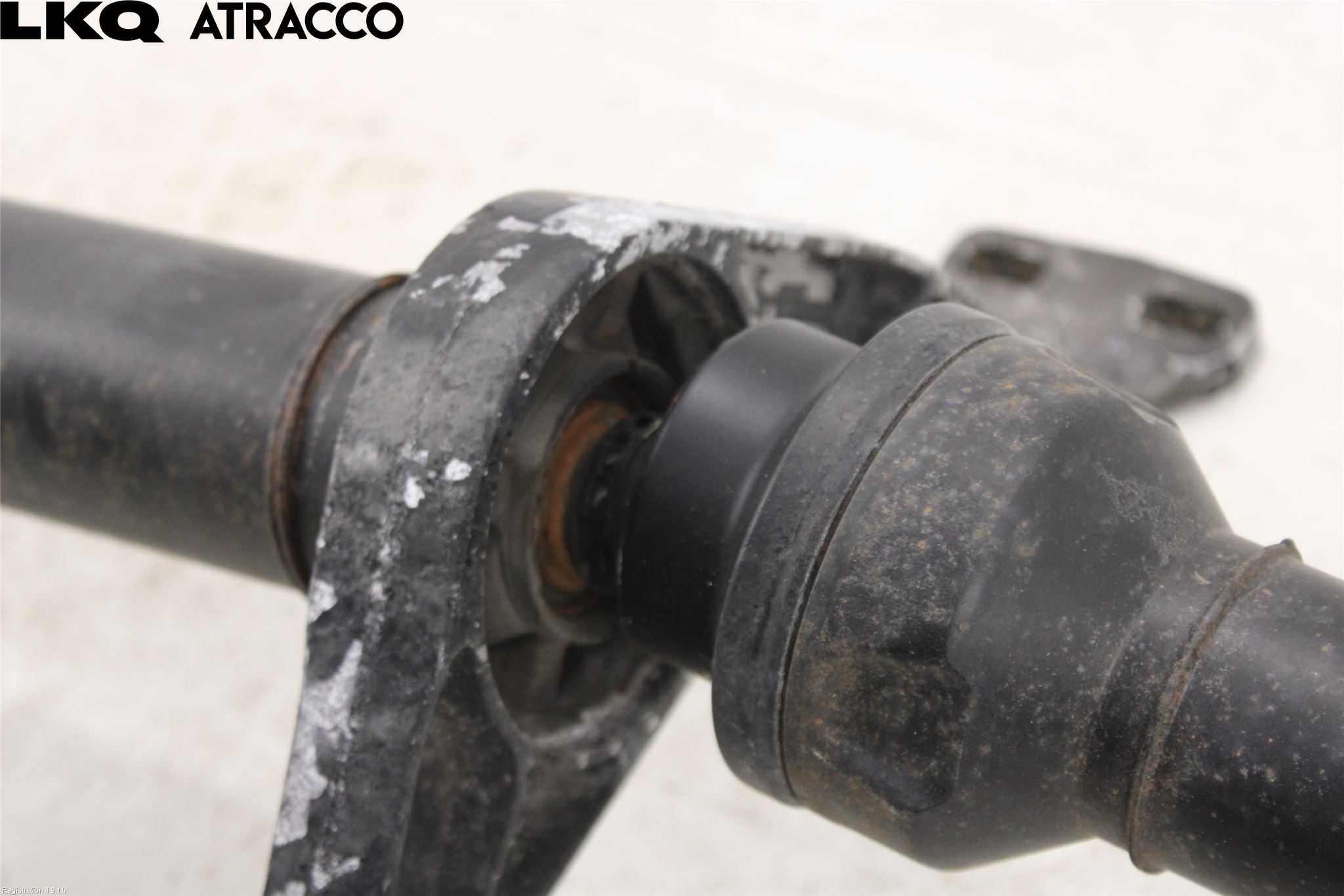 Volkswagen VW PASSAT 11-14 Mellomaksel Kompl