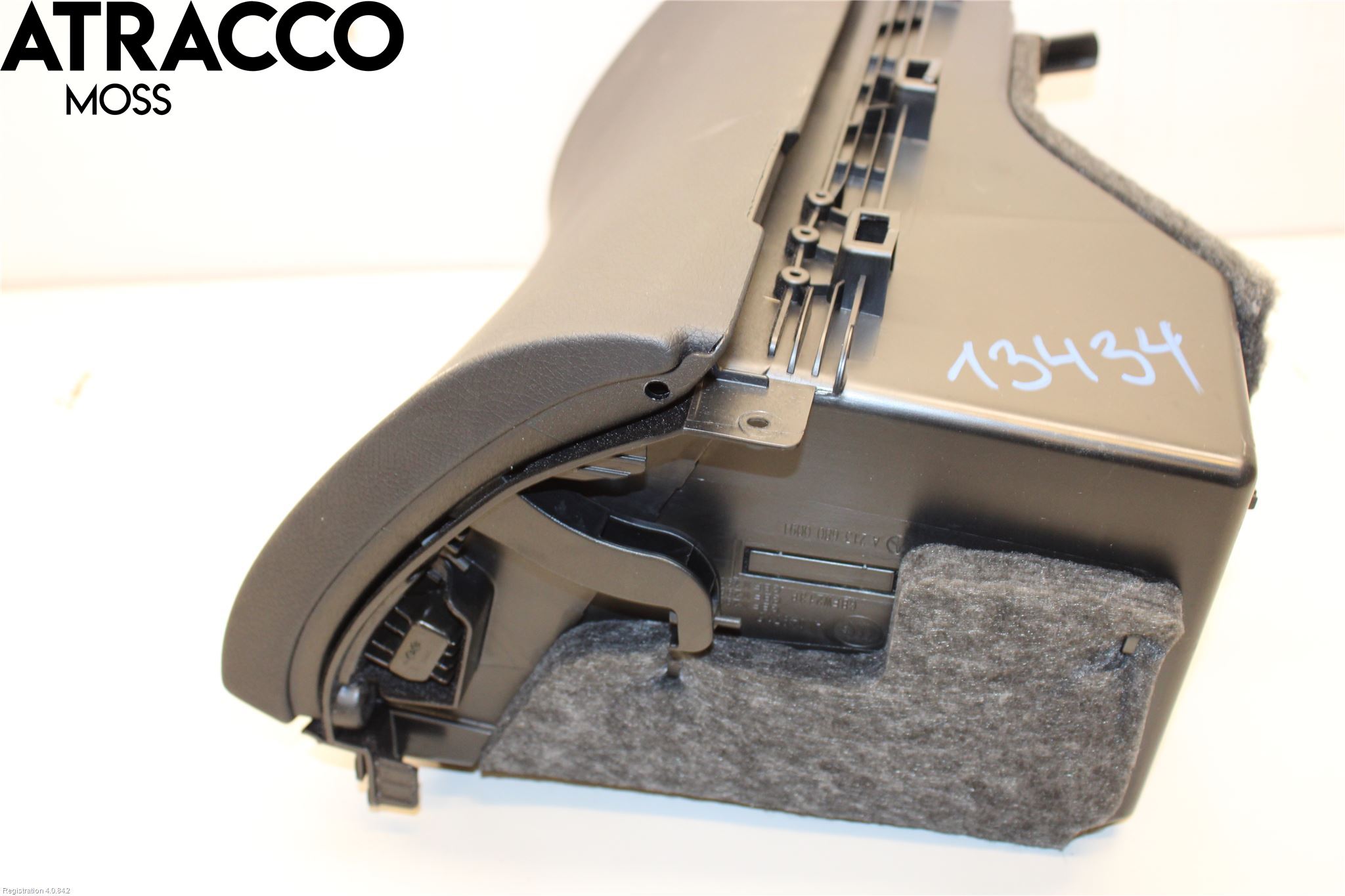 Mercedes-Benz MB E-KLASS (W213) 16-23 Innr Hanskerom