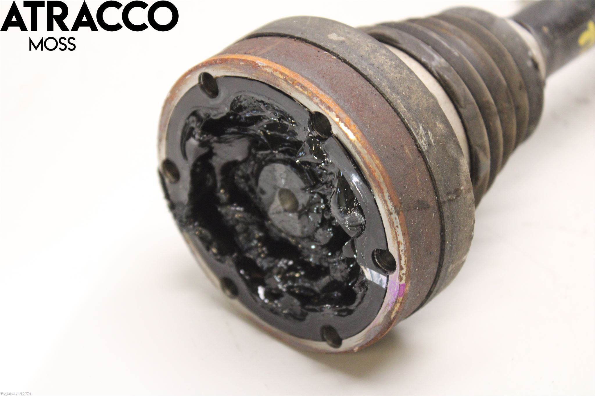 Volkswagen VW GOLF VI 09-13 Drivaksel Foran Kompl Høyre