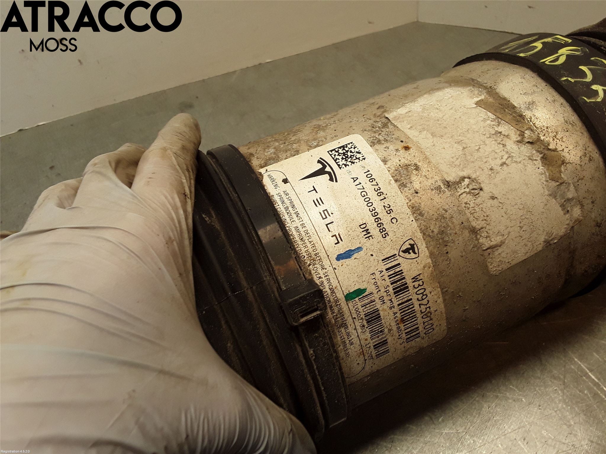 Tesla MODEL S 13- Fjærbein Foran Venstre