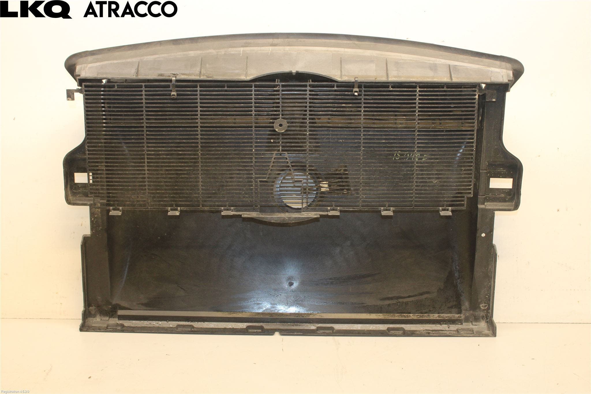 Tesla MODEL 3 17- Luftstyring Front