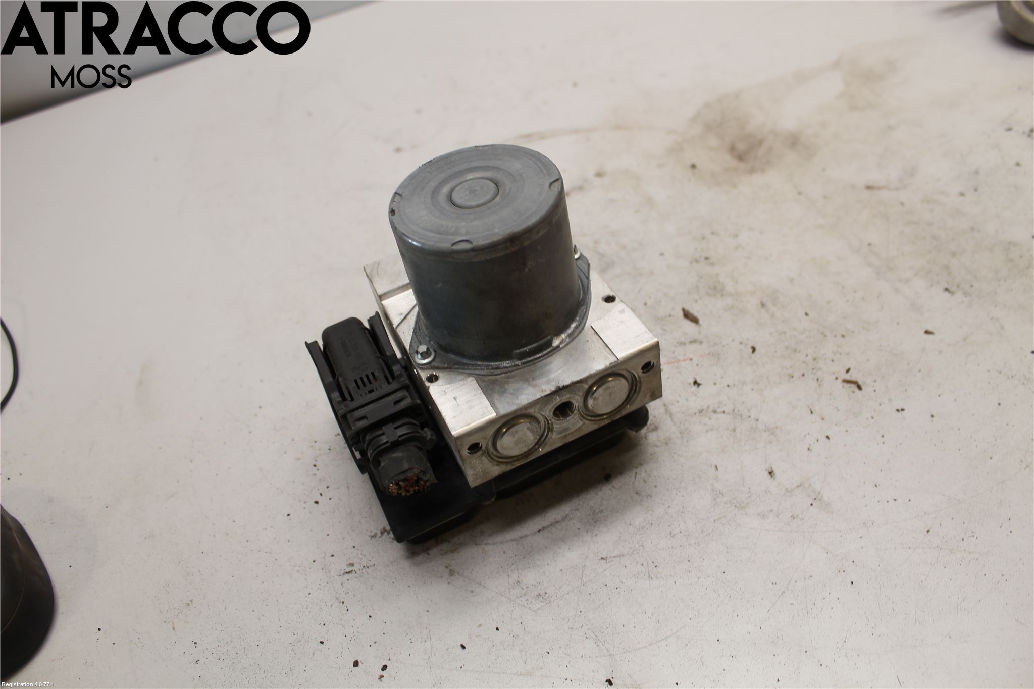 Mercedes-Benz MB E-KLASS (W212) 09-16 Abs Hydraulikkaggregat